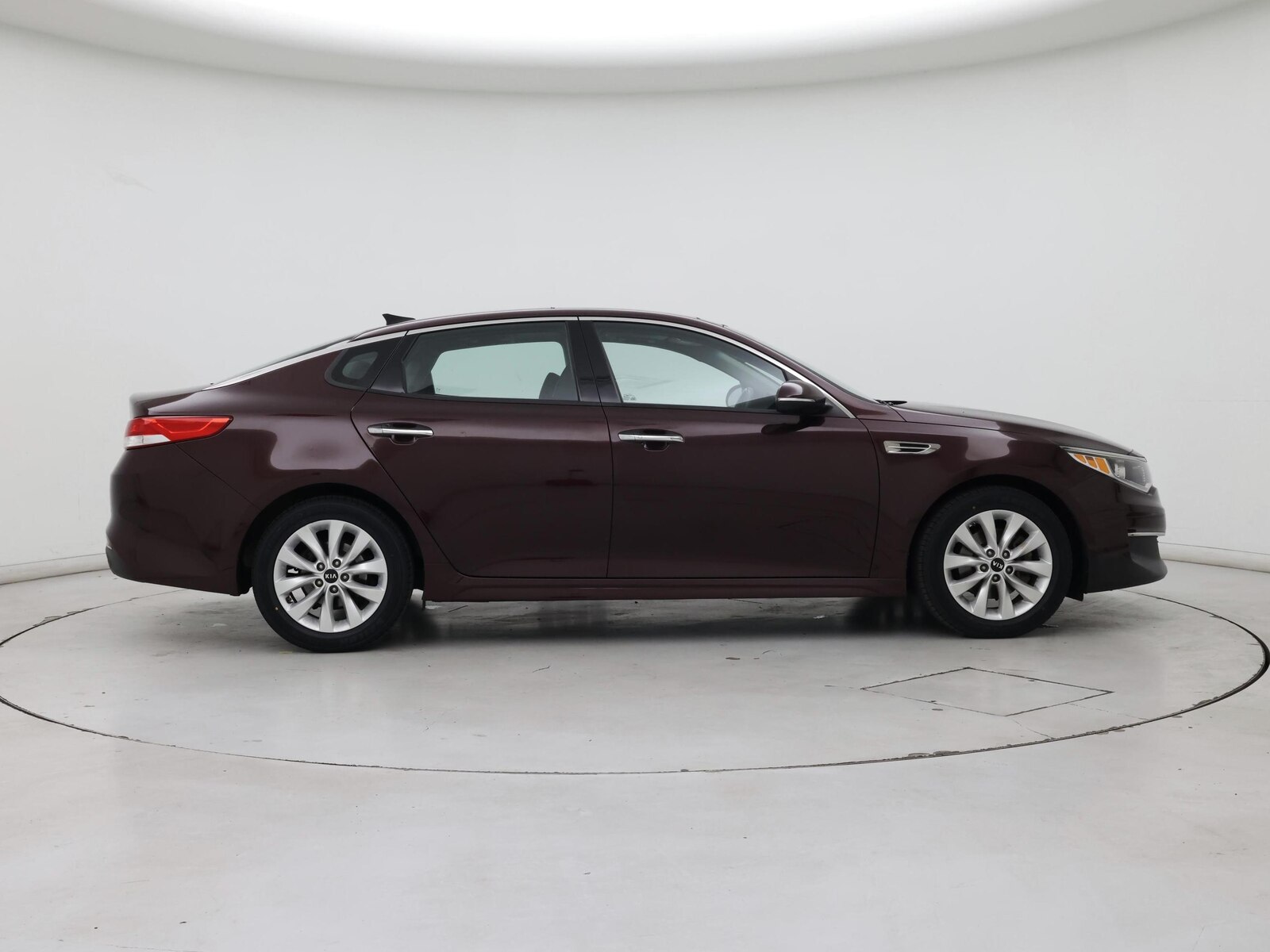 2018 Kia Optima EX - Photo 8