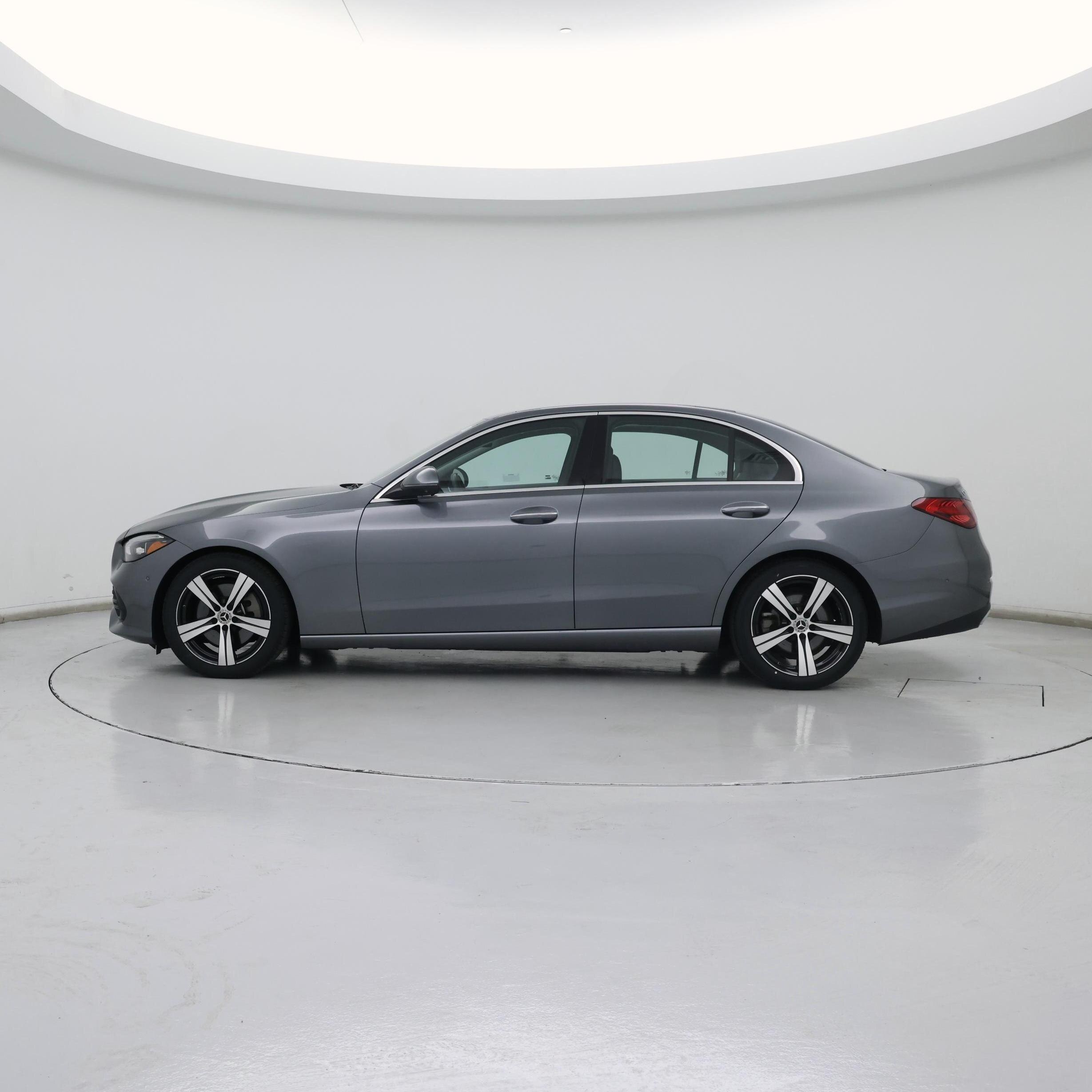 Thumbnail: 2023 Mercedes-Benz C-Class - 3