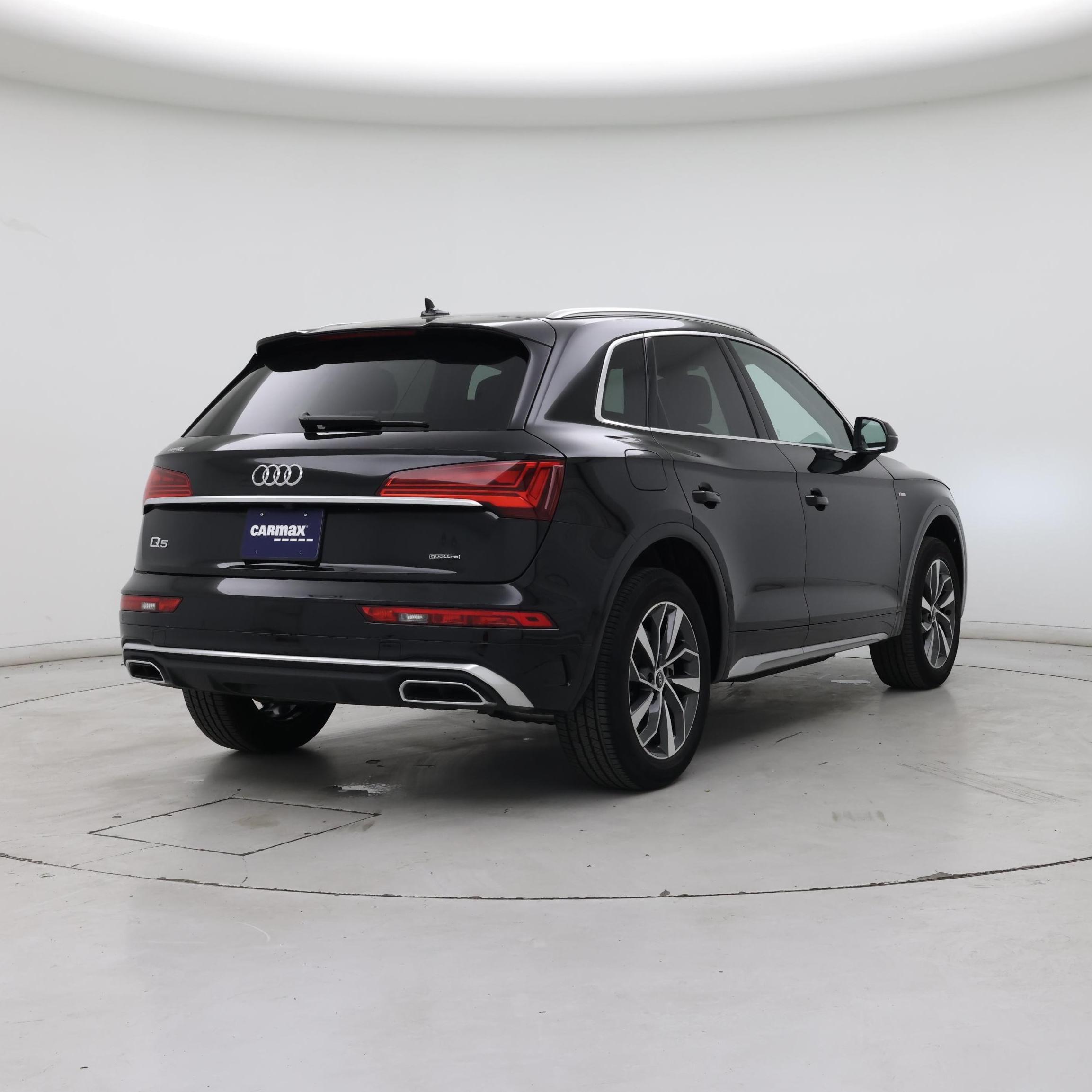 Thumbnail: 2023 Audi Q5 - 8