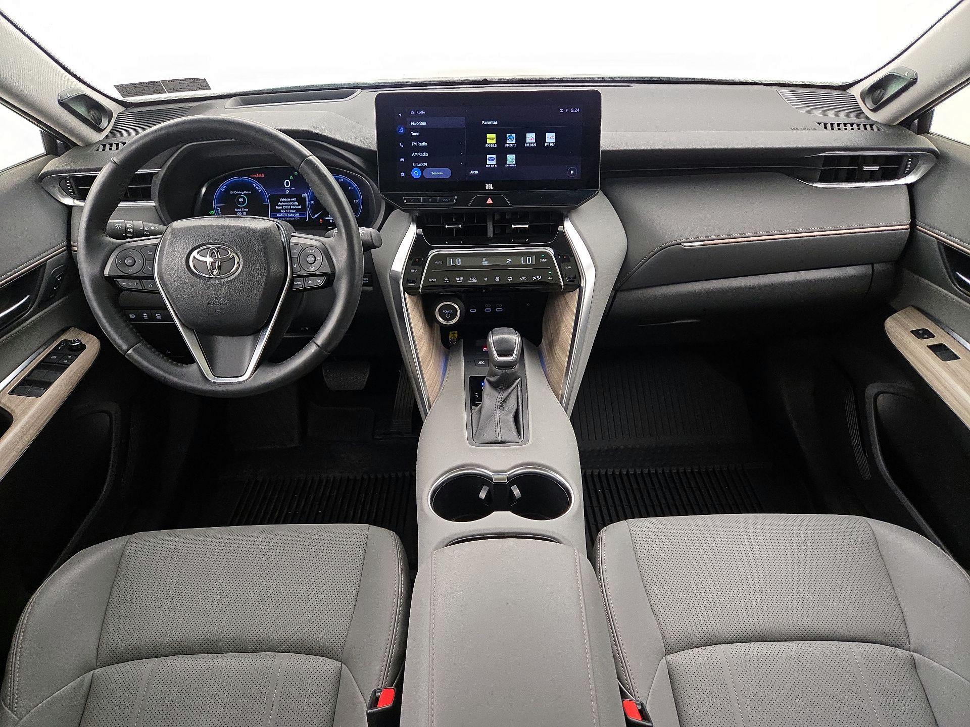 Thumbnail: 2024 Toyota Venza - 9