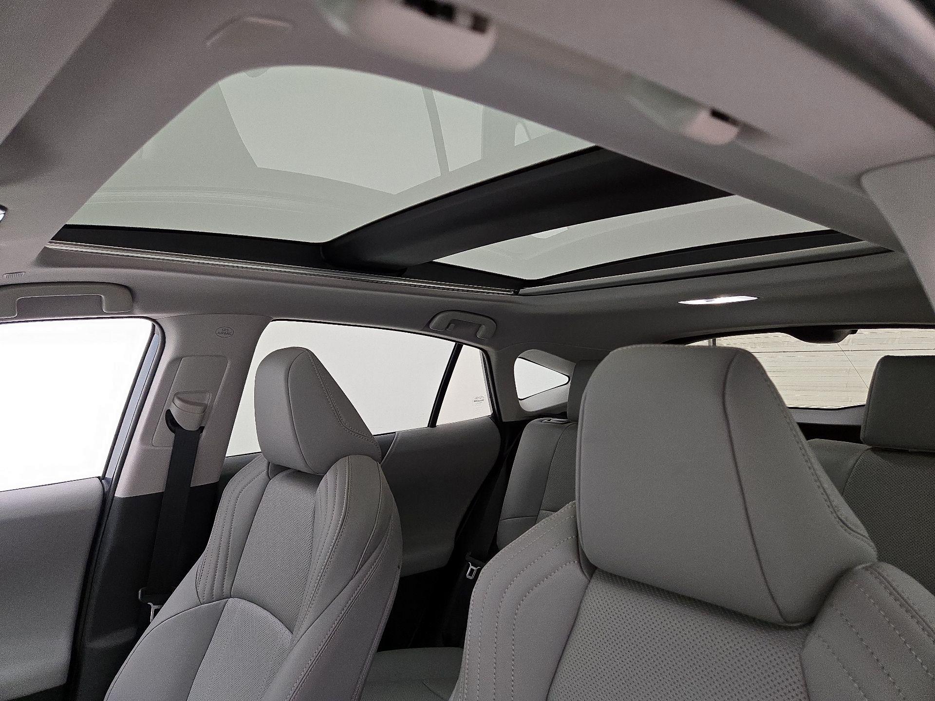 Thumbnail: 2024 Toyota Venza - 19