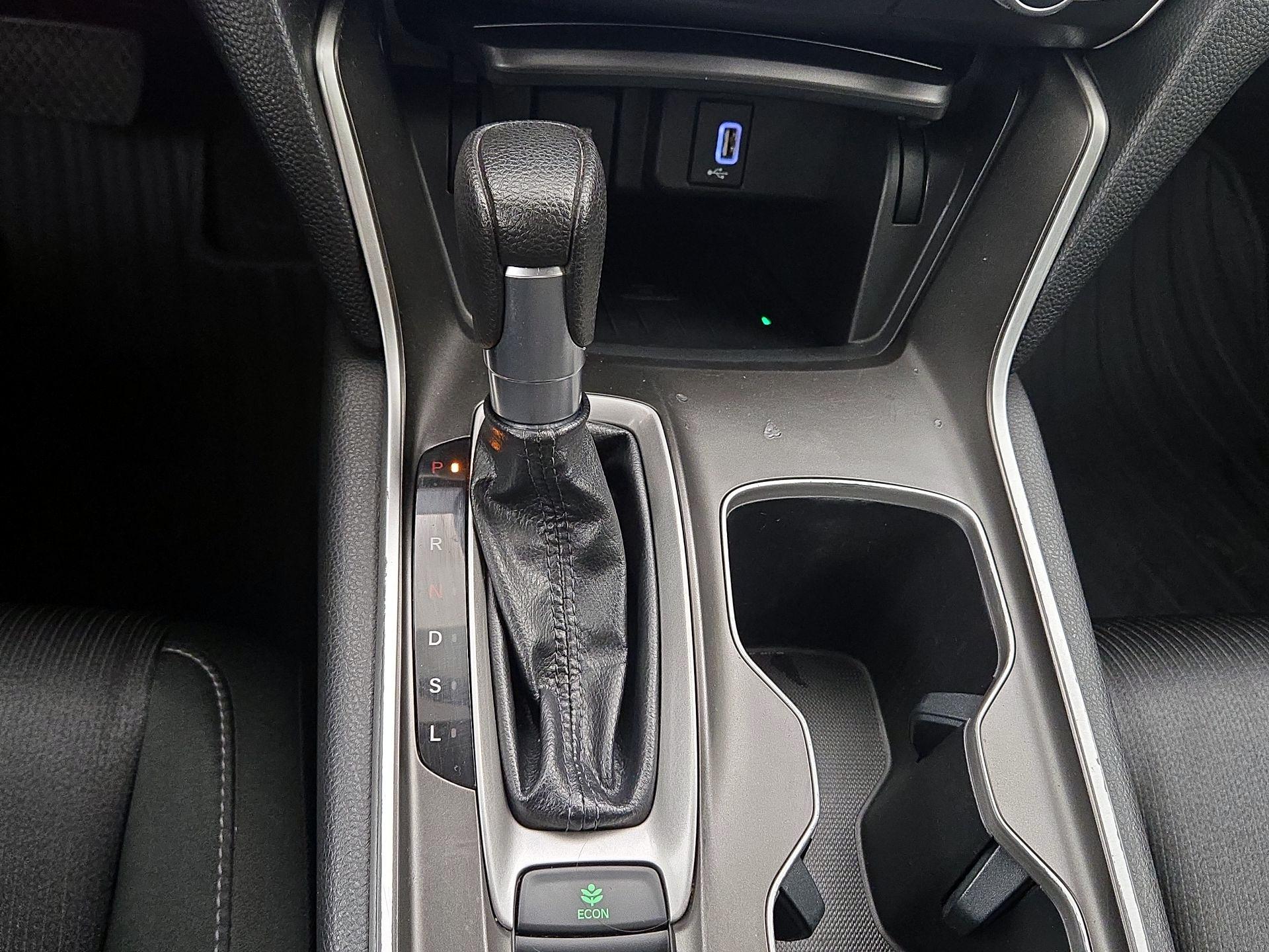 Thumbnail: 2019 Honda Accord - 17