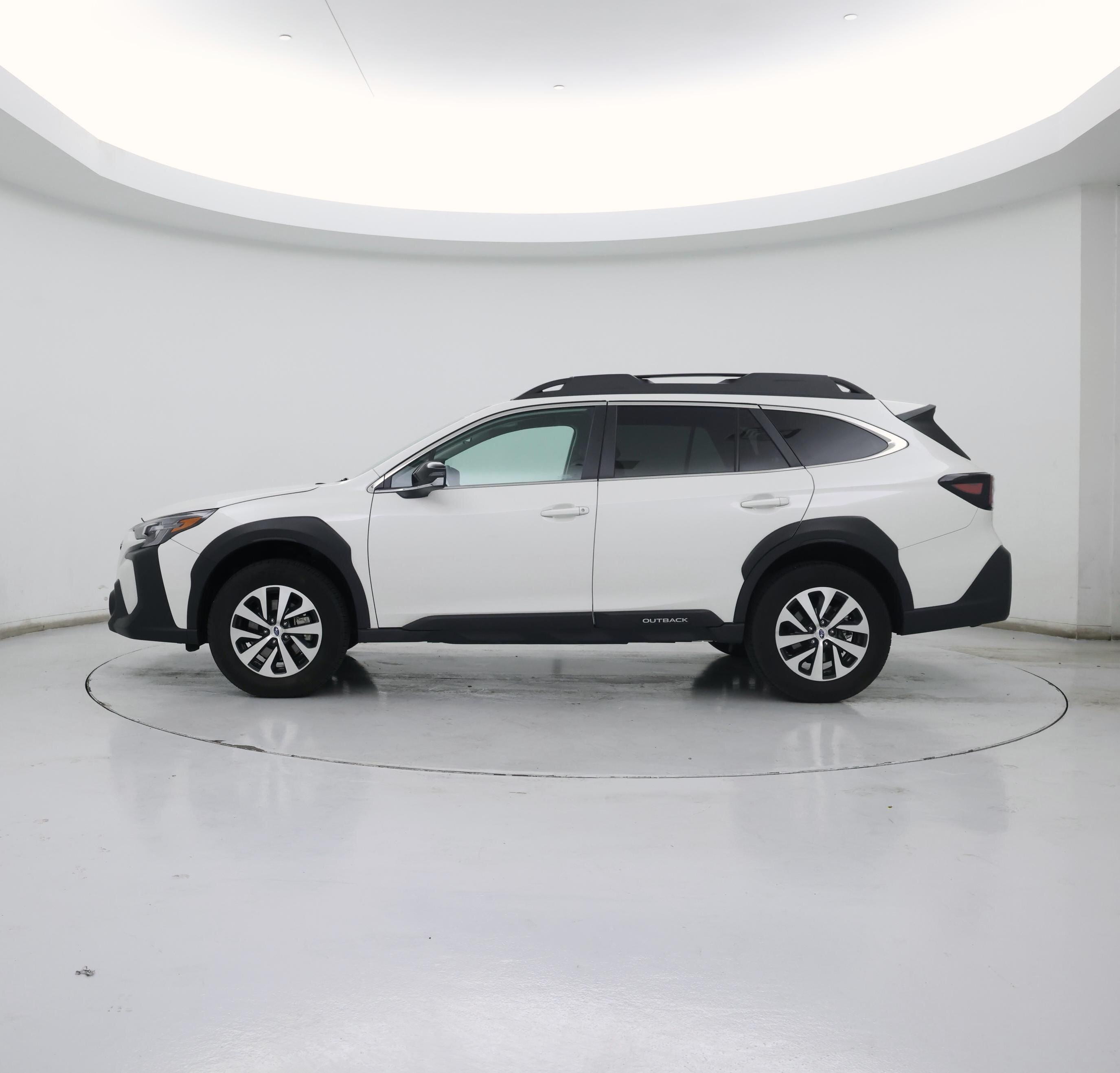 Thumbnail: 2025 Subaru Outback - 3
