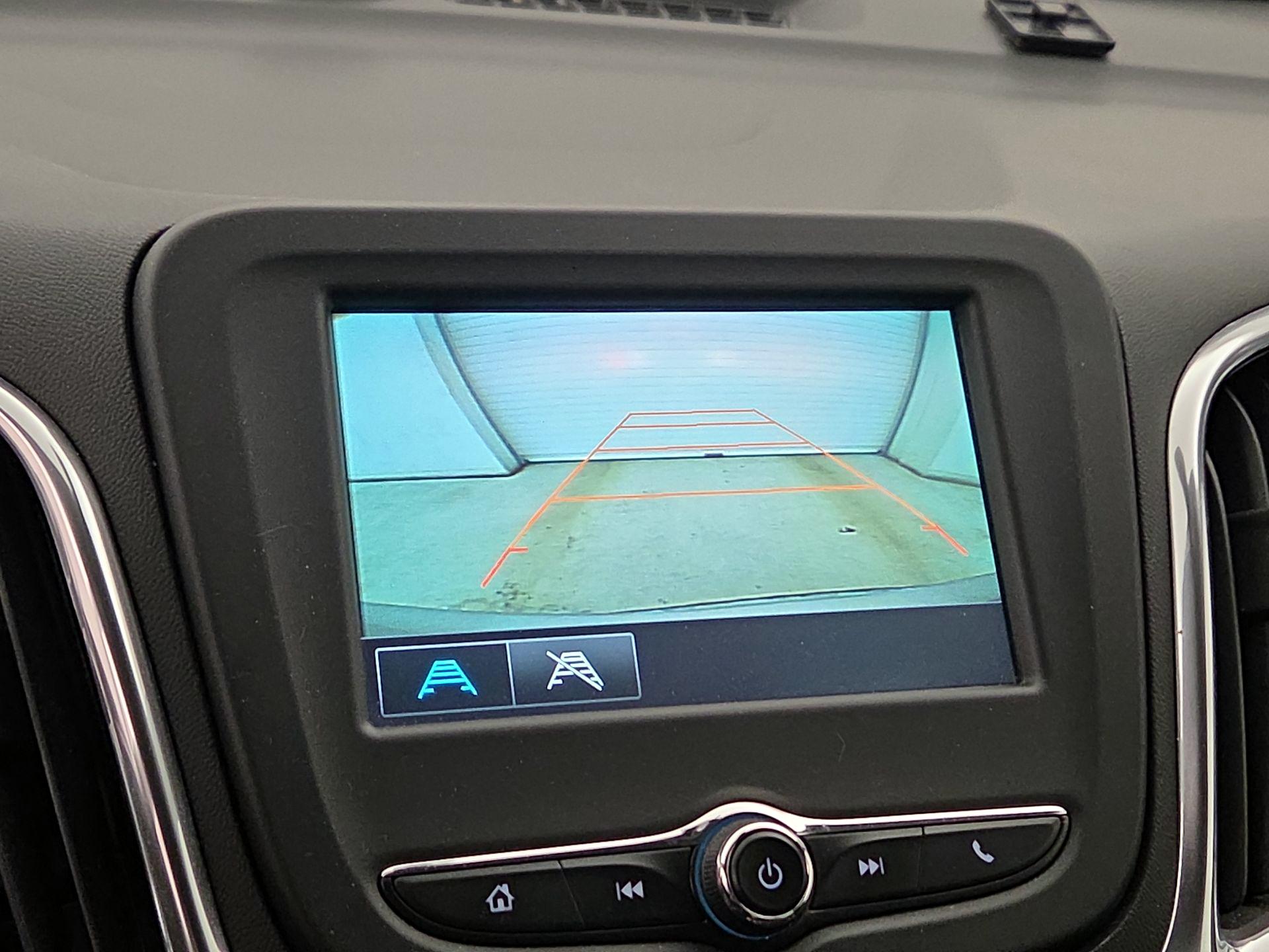 Thumbnail: 2018 Chevrolet Equinox - 14