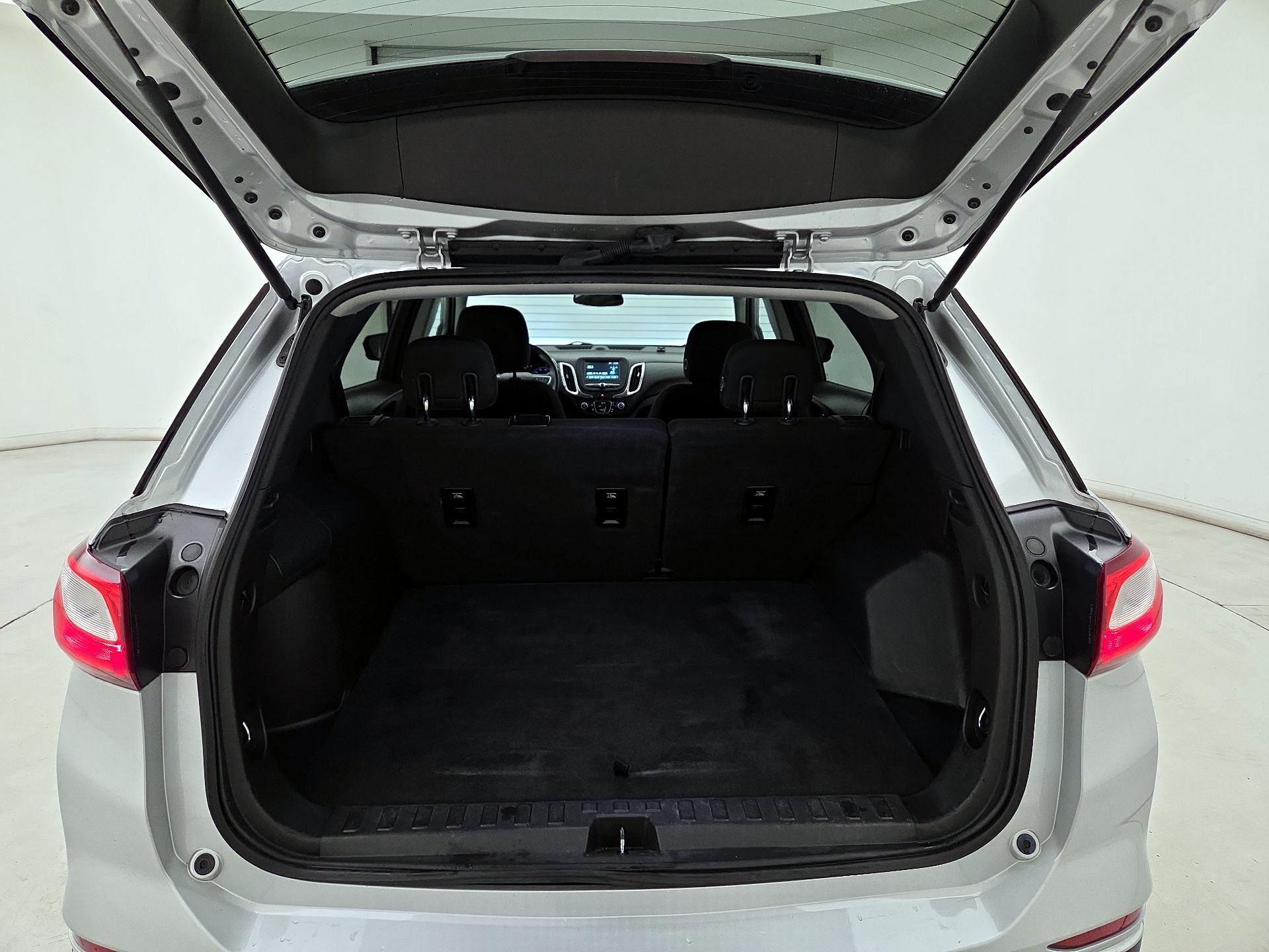 Thumbnail: 2018 Chevrolet Equinox - 20