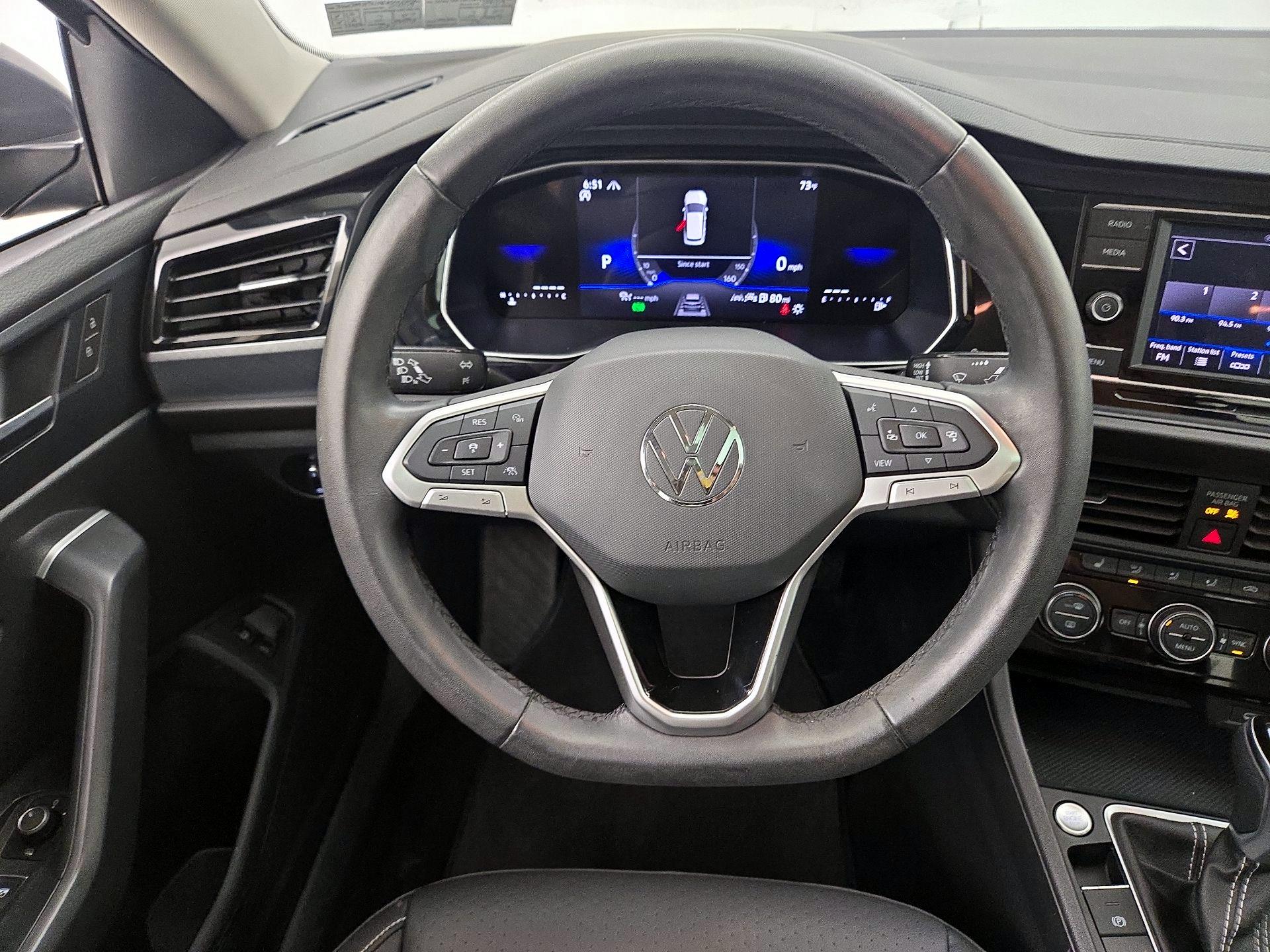 Thumbnail: 2024 Volkswagen Jetta - 10