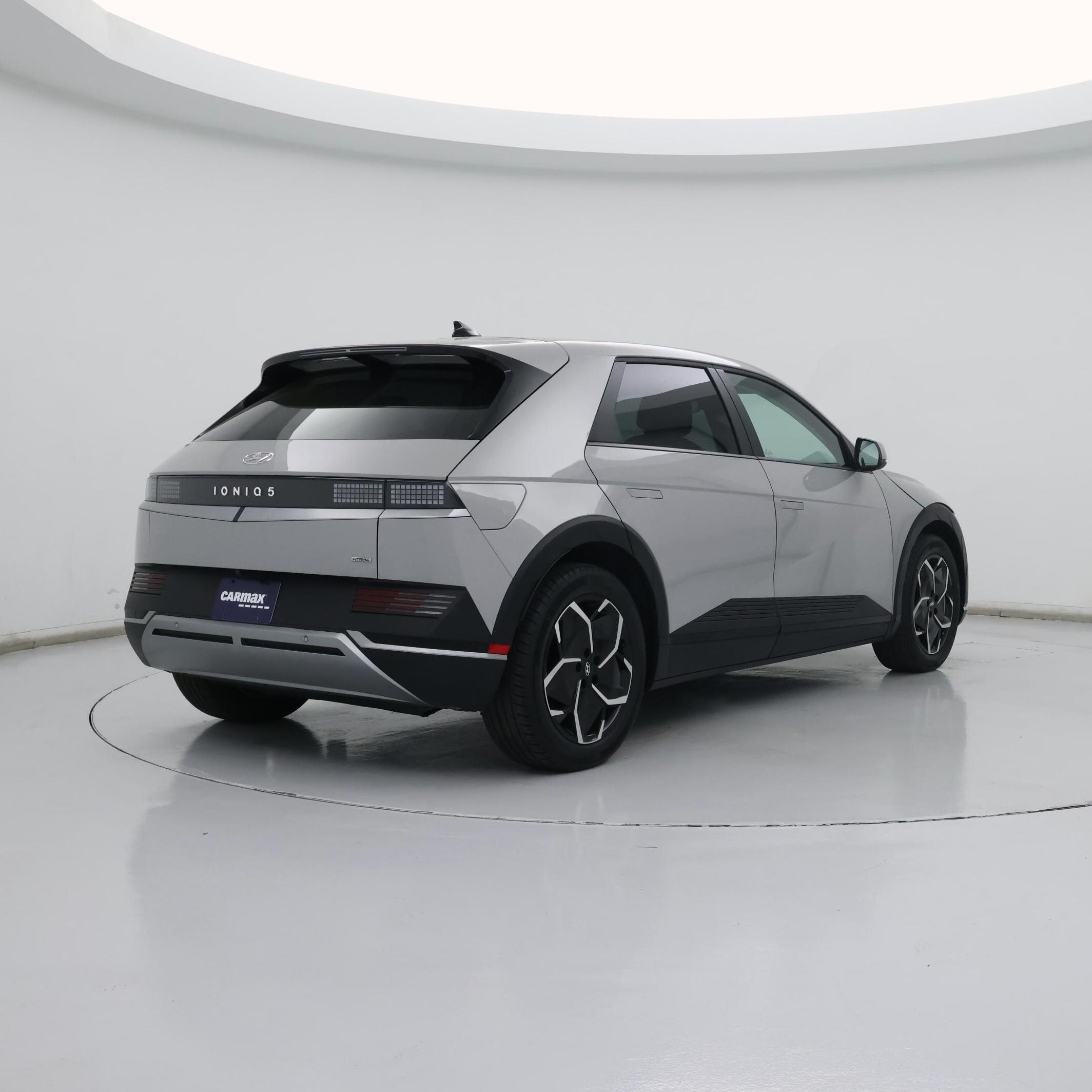 Thumbnail: 2024 Hyundai Ioniq 5 - 8