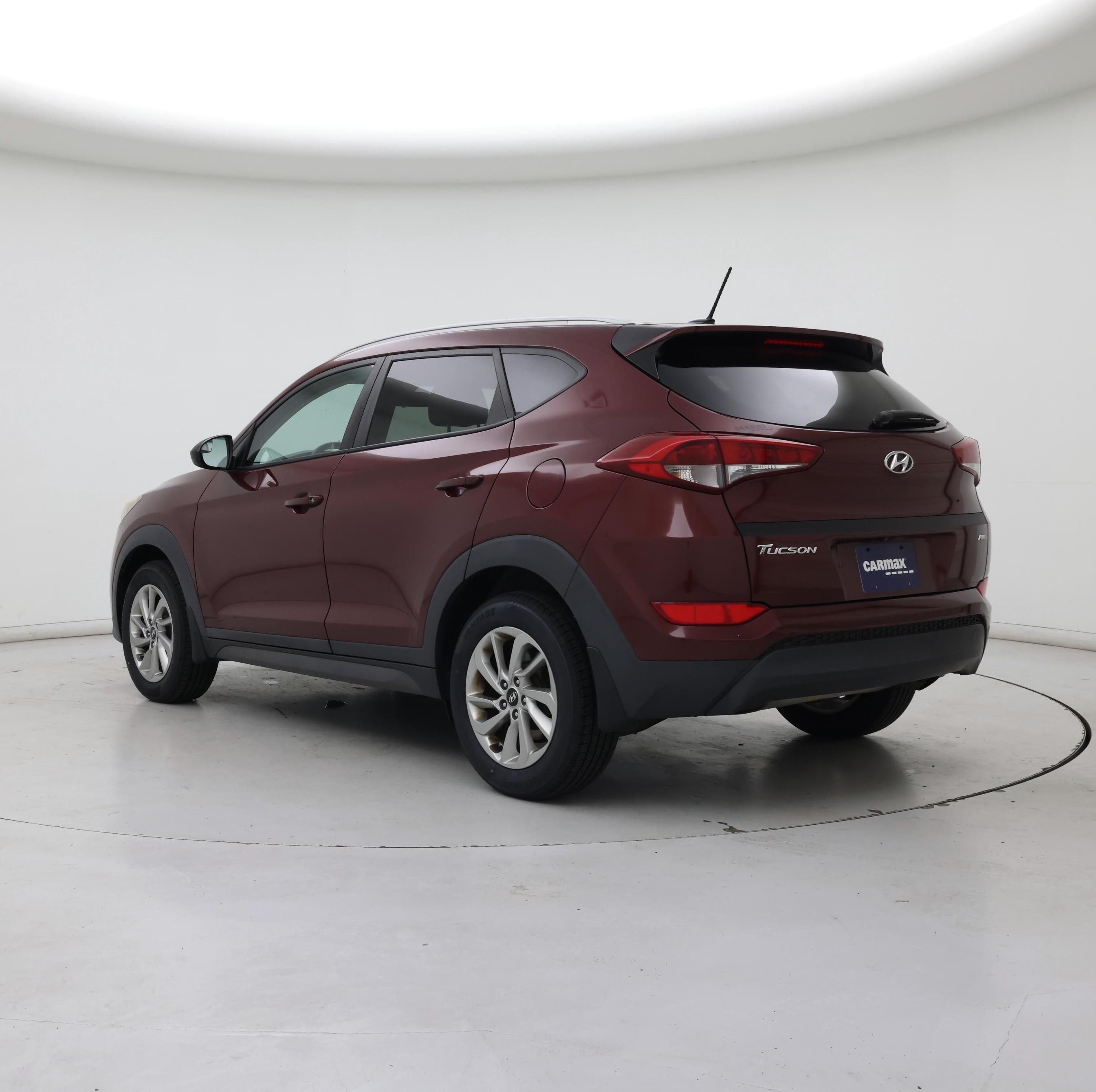 Thumbnail: 2016 Hyundai Tucson - 2