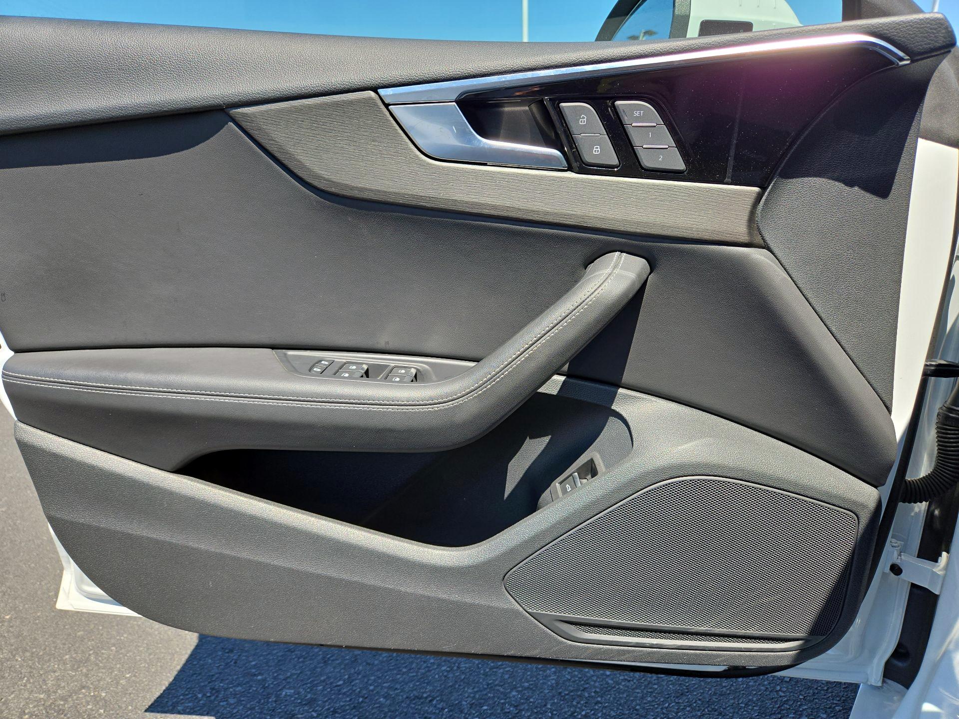 Thumbnail: 2021 Audi A5 - 10