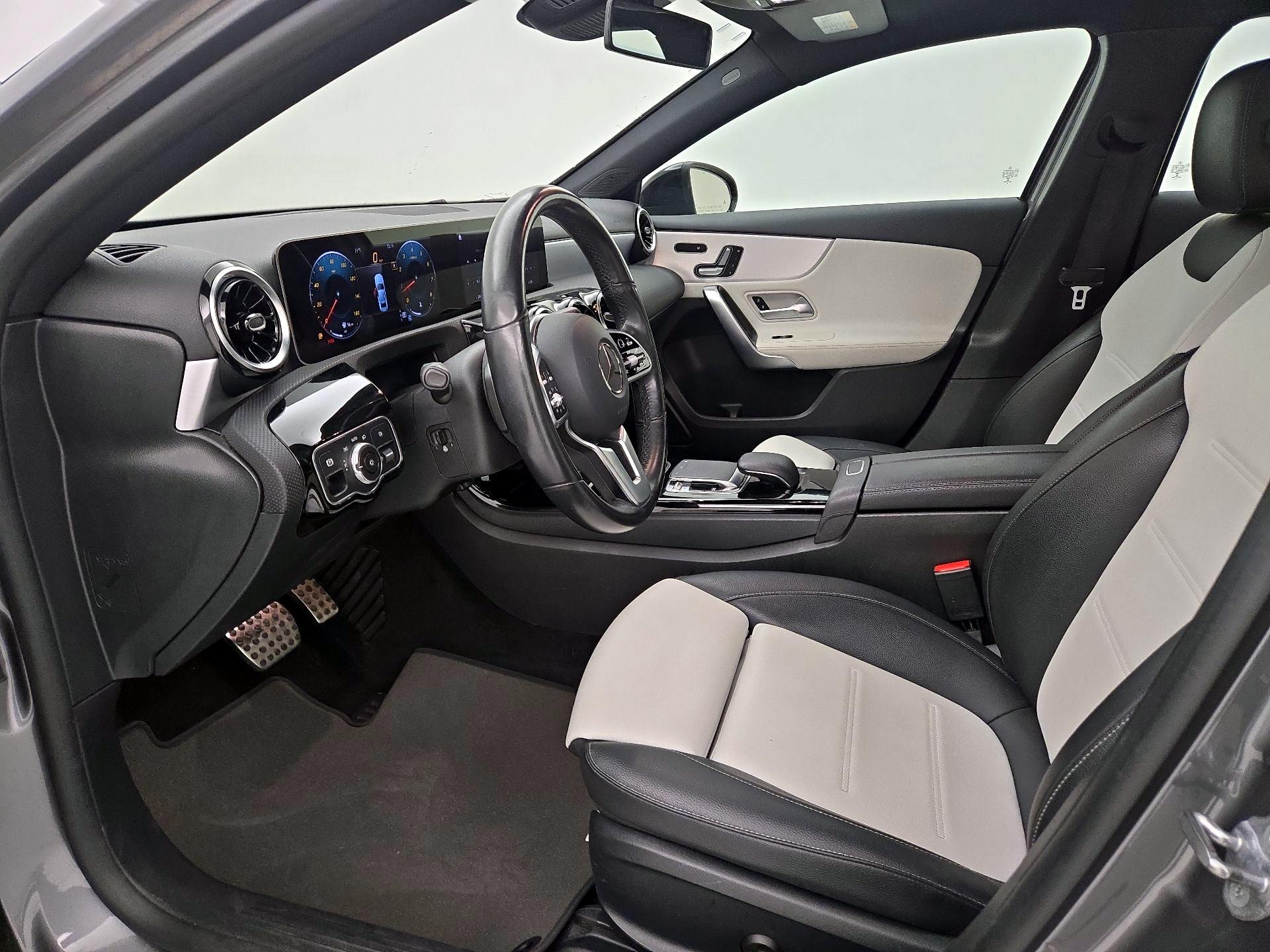 Thumbnail: 2020 Mercedes-Benz A-Class - 11
