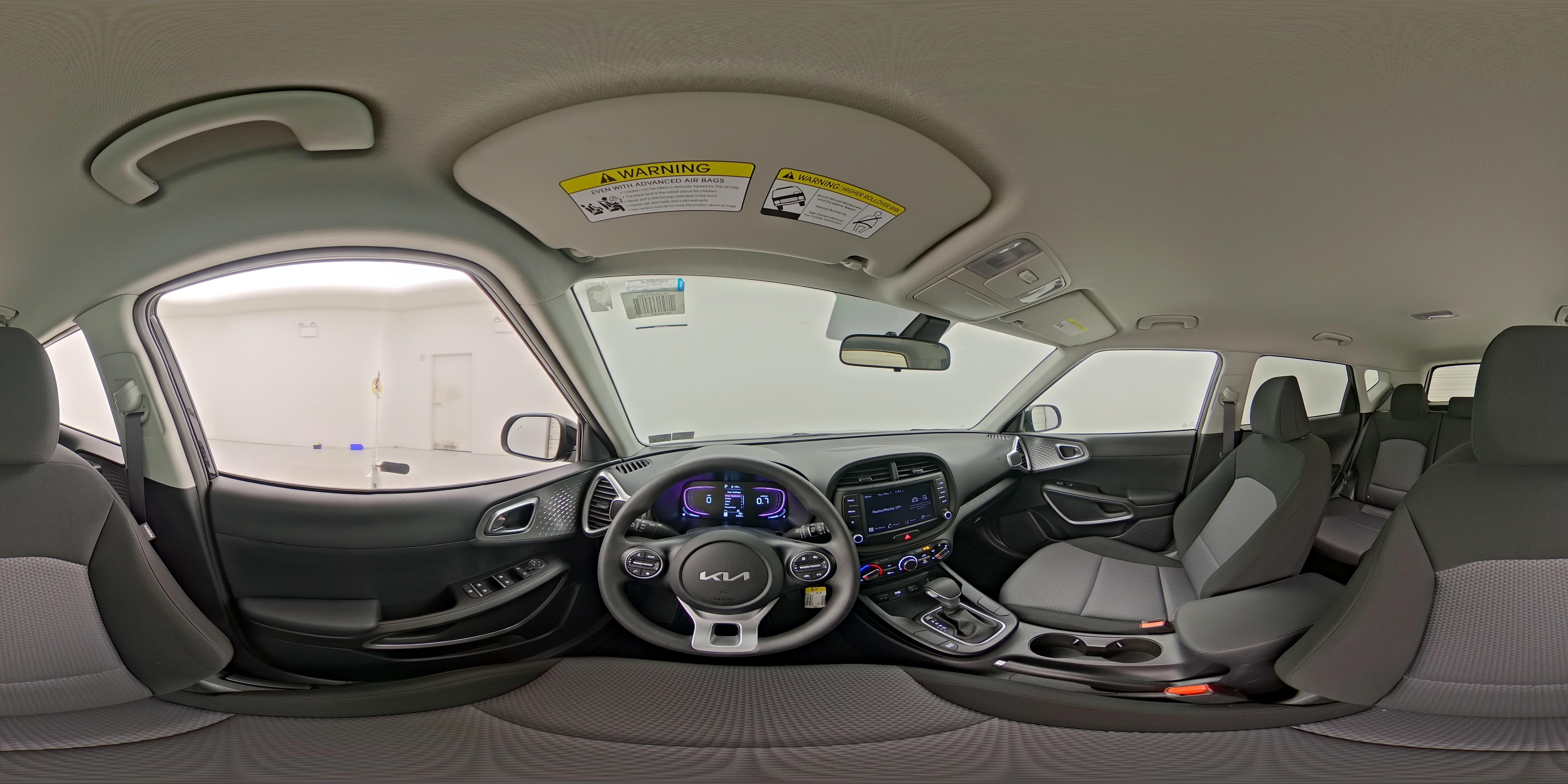 2023 Kia Soul LX - Photo 26