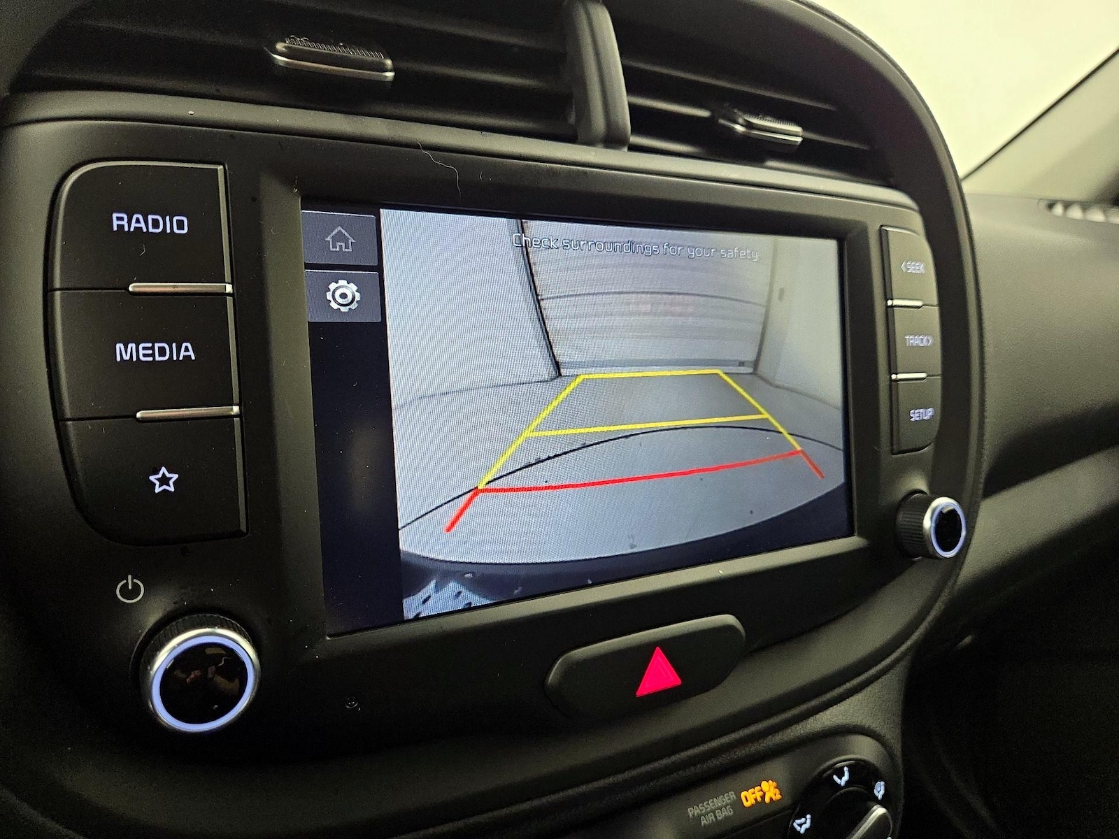 2023 Kia Soul LX - Photo 15