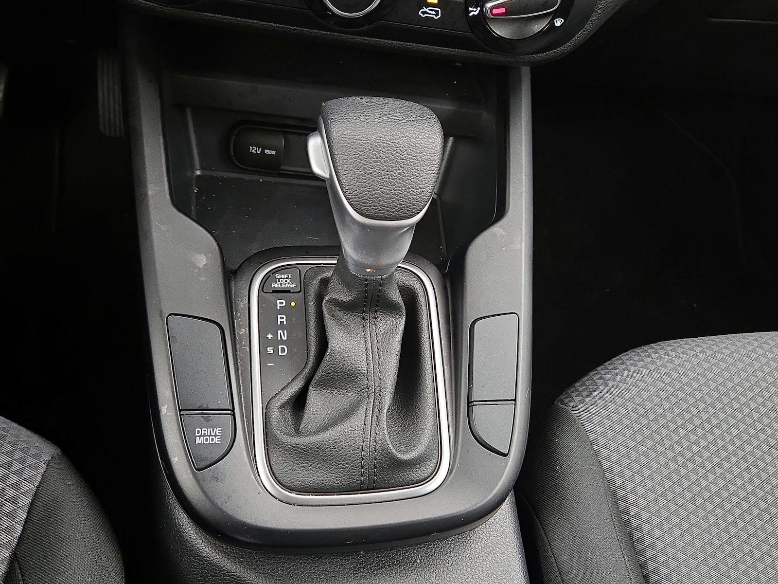2023 Kia Soul LX - Photo 18