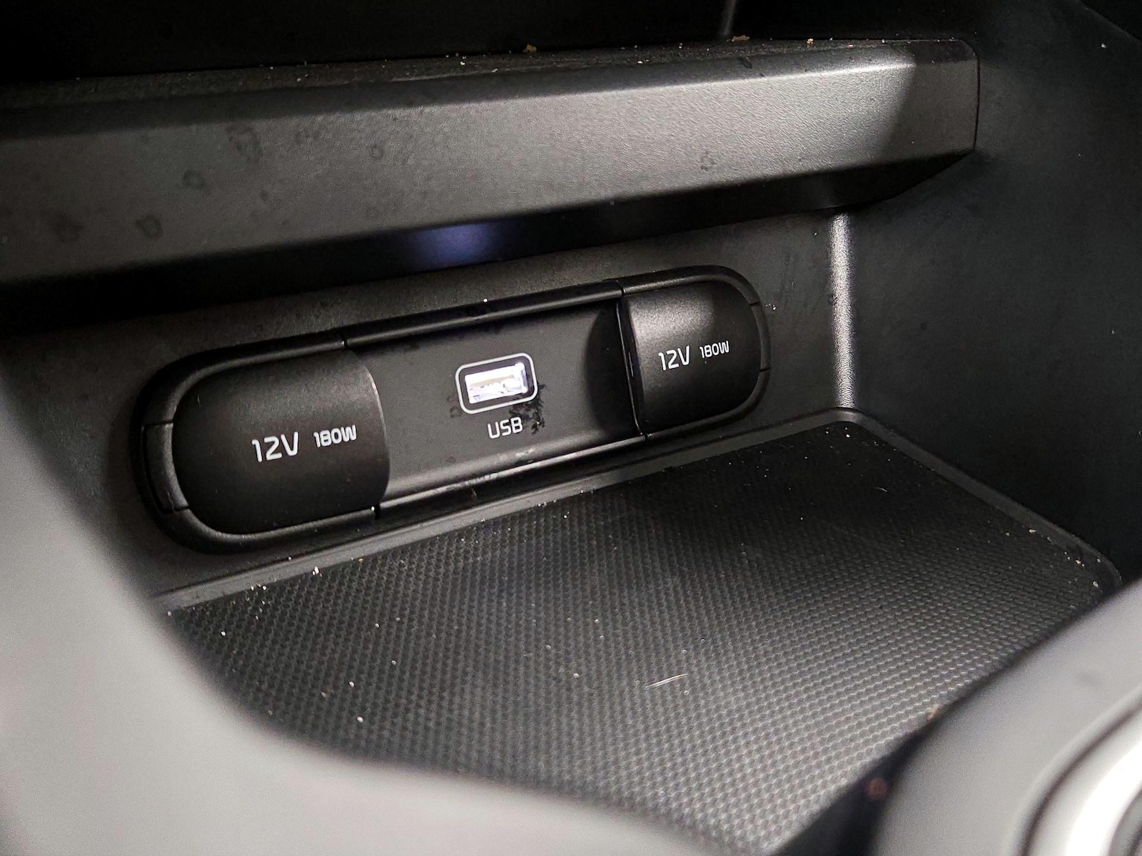 2023 Kia Soul LX - Photo 19