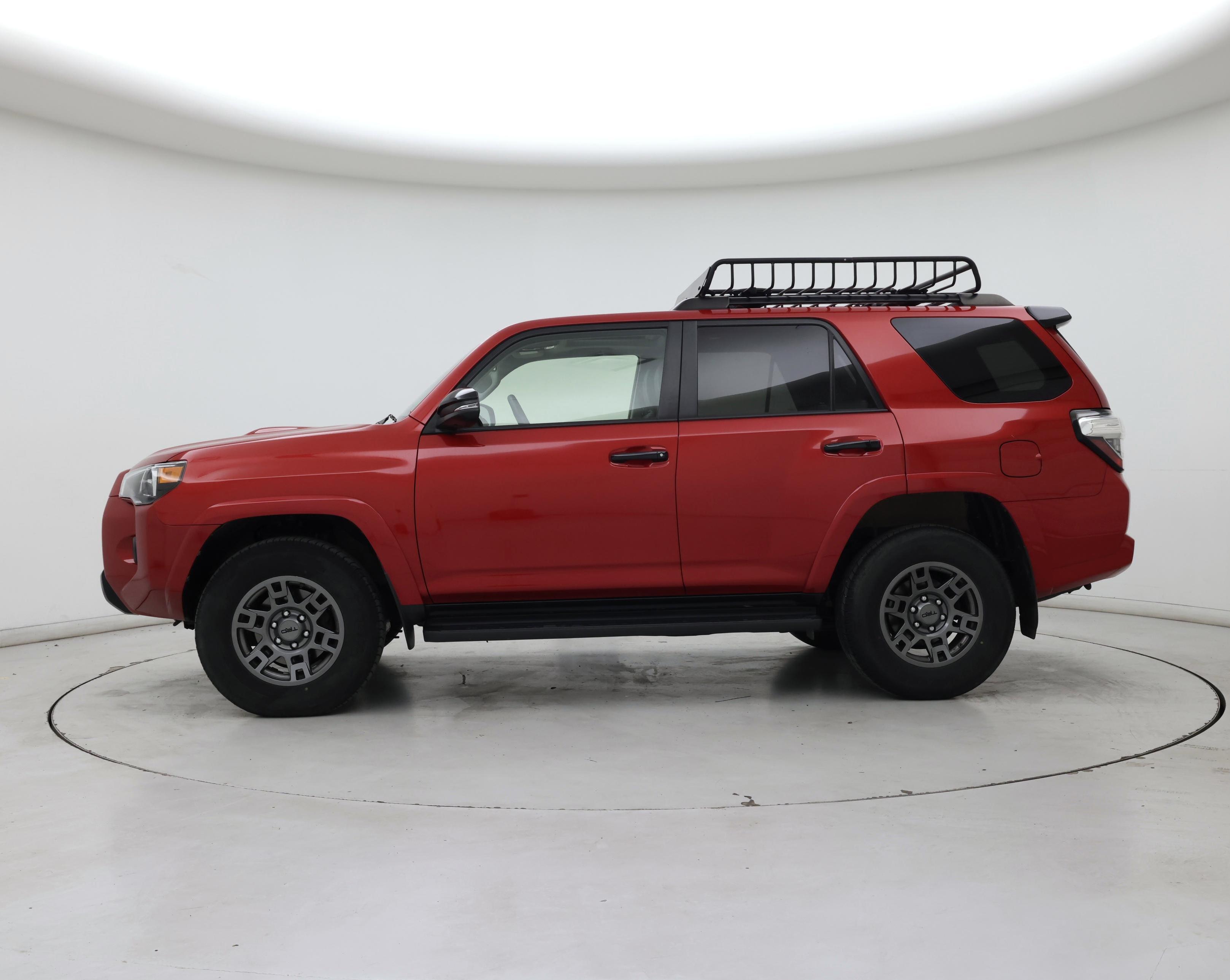 Thumbnail: 2020 Toyota 4Runner - 3