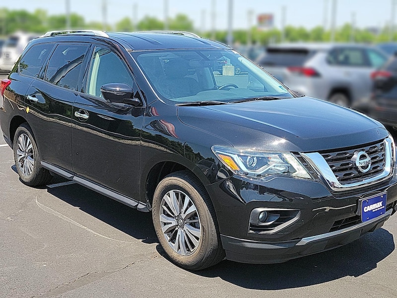 2020 Nissan Pathfinder SL
