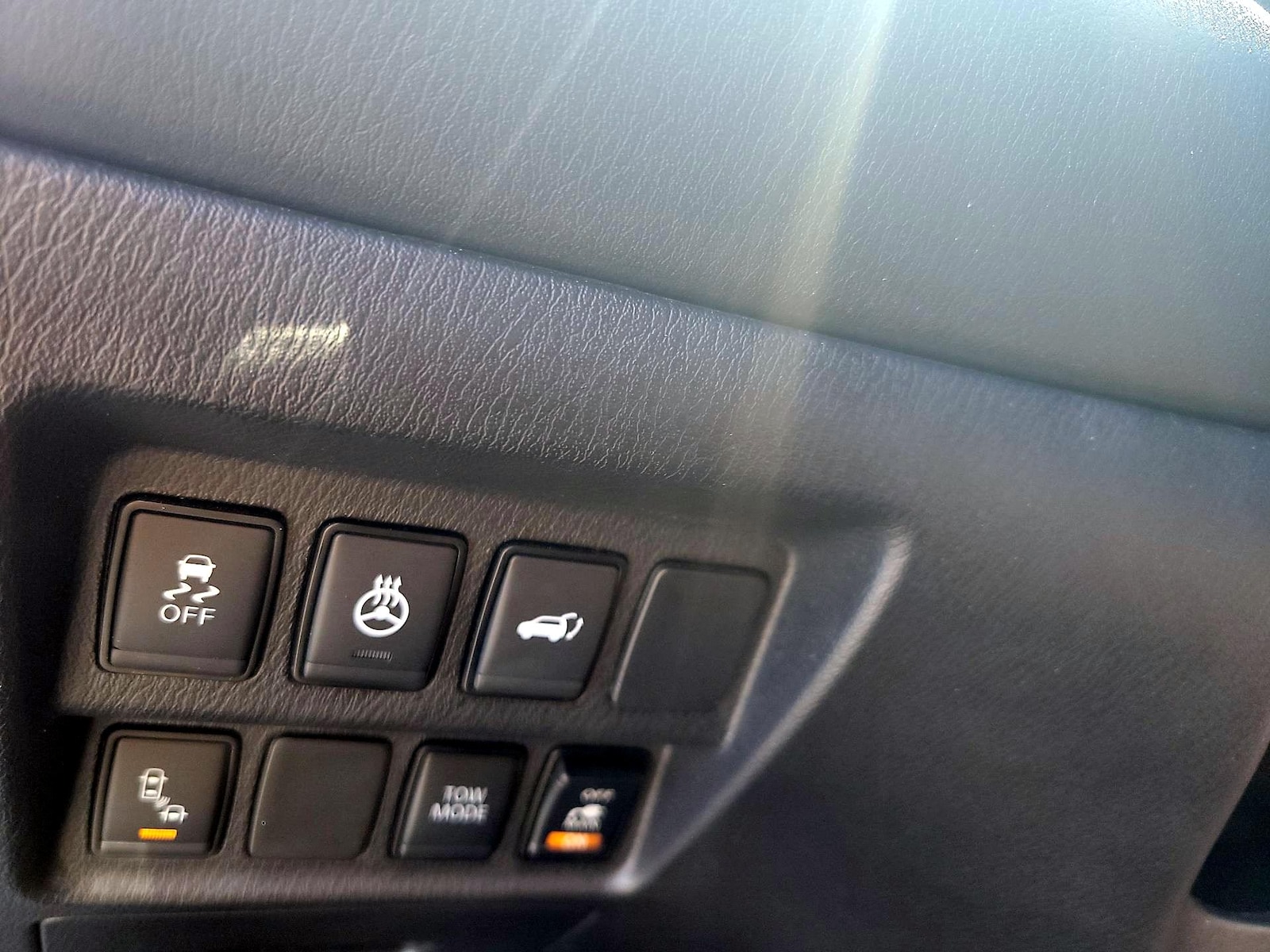 2020 Nissan Pathfinder SL - Photo 13