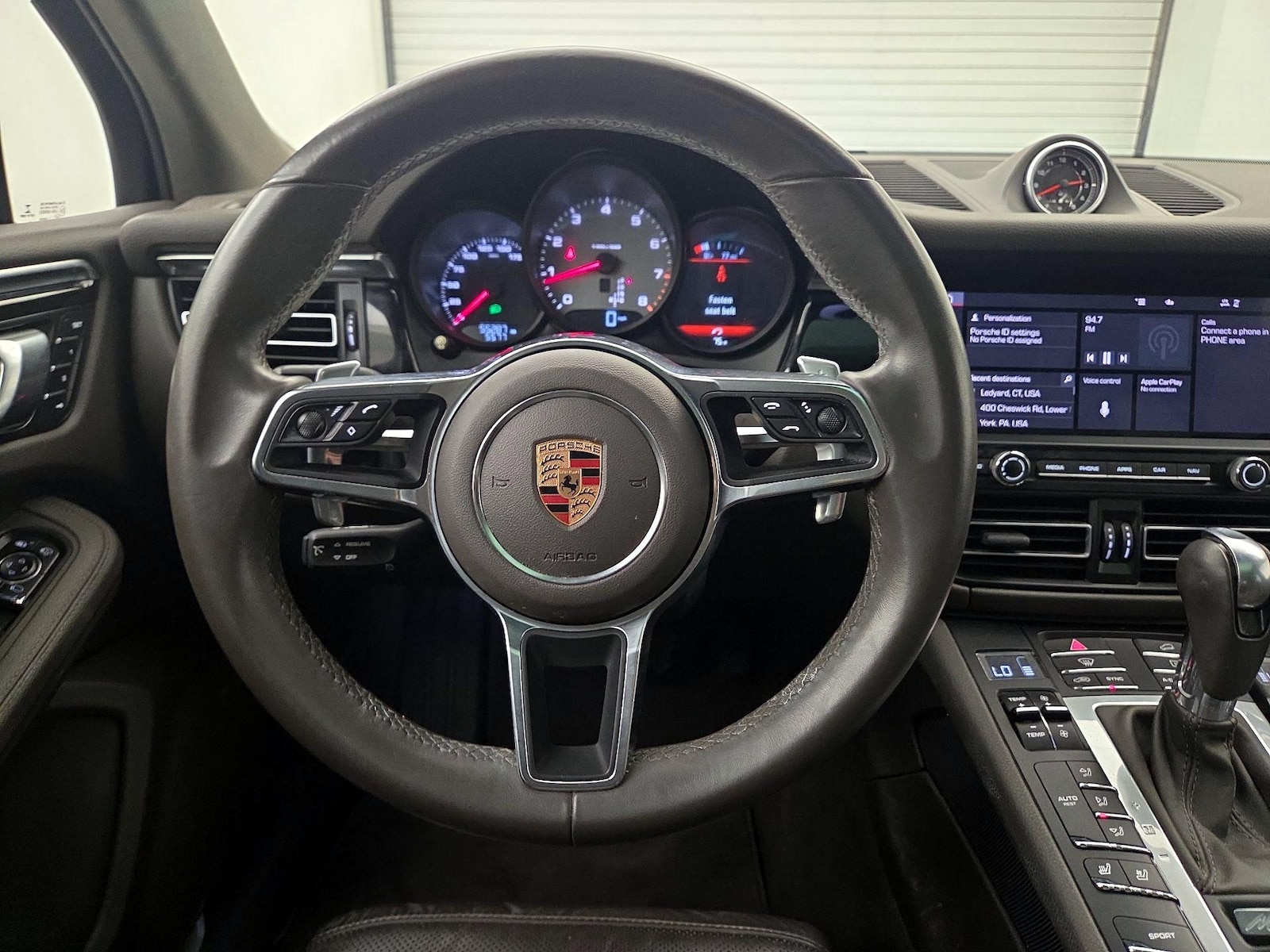 2020 Porsche Macan S - Photo 11