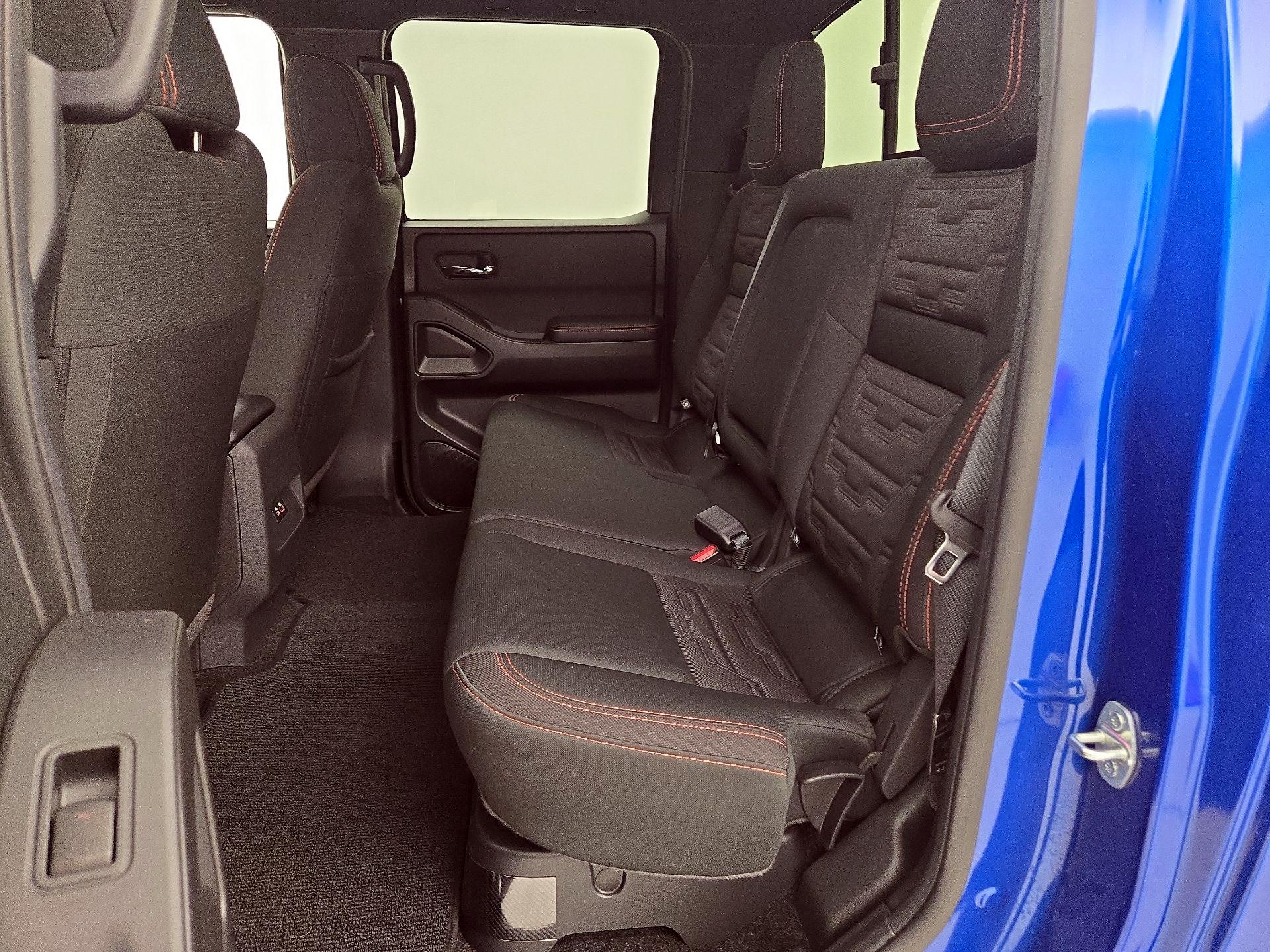 Thumbnail: 2025 Nissan Frontier - 19