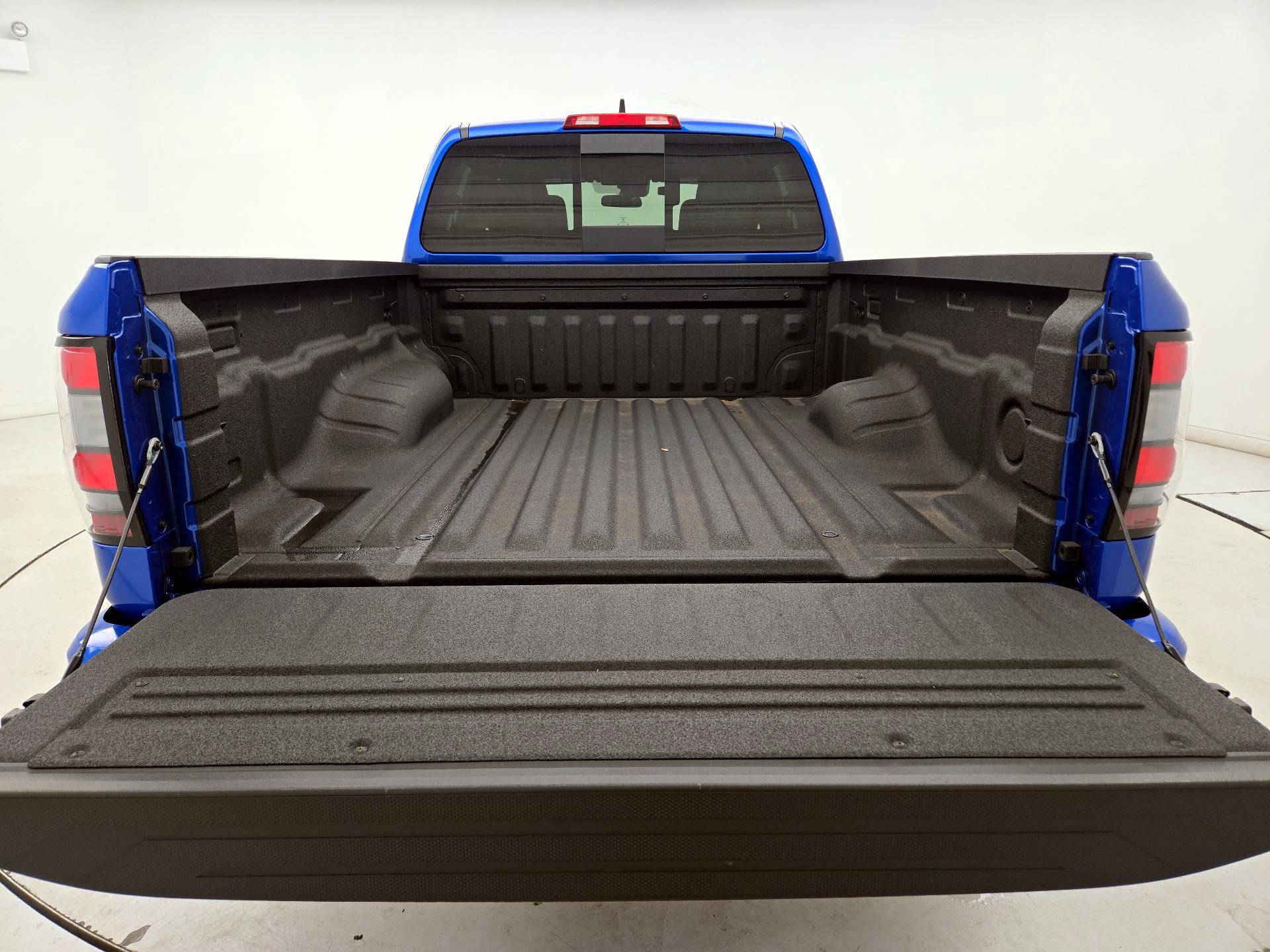 Thumbnail: 2025 Nissan Frontier - 20