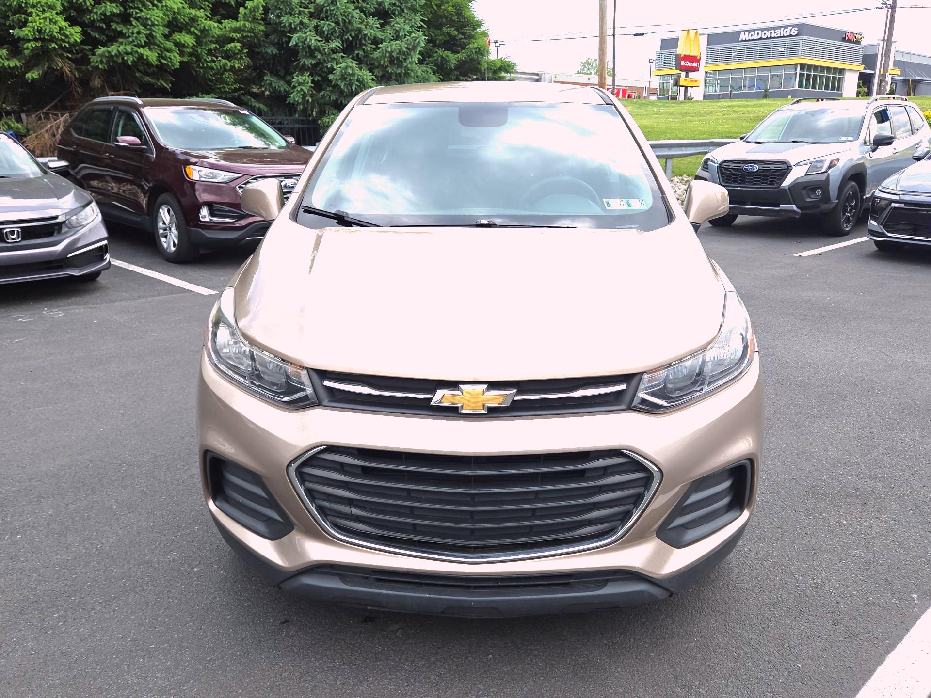 Thumbnail: 2018 Chevrolet Trax - 2