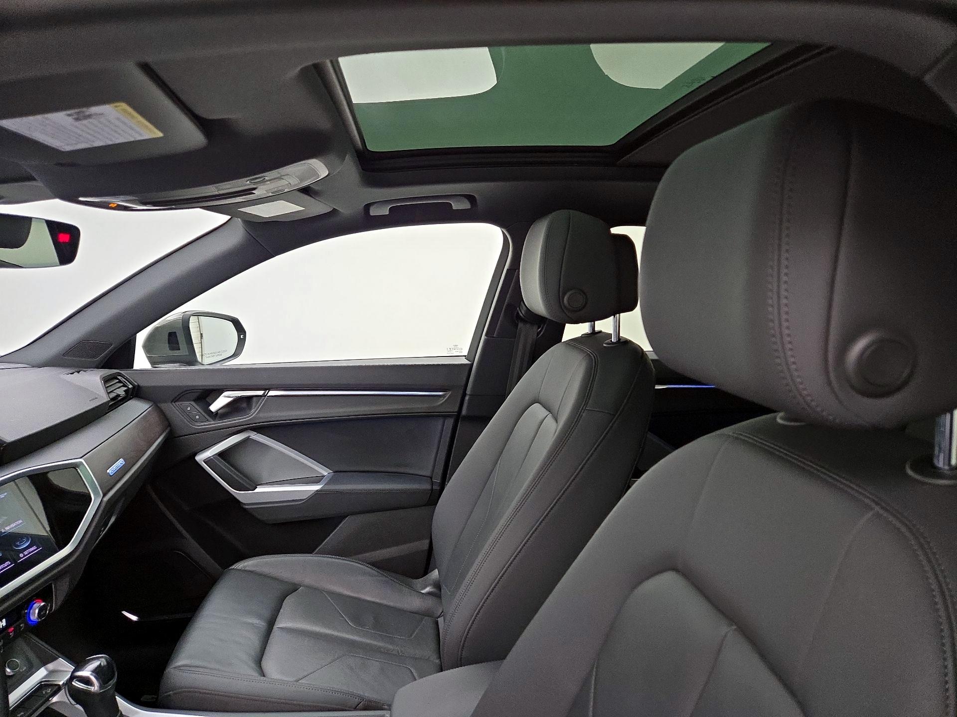 Thumbnail: 2021 Audi Q3 - 20