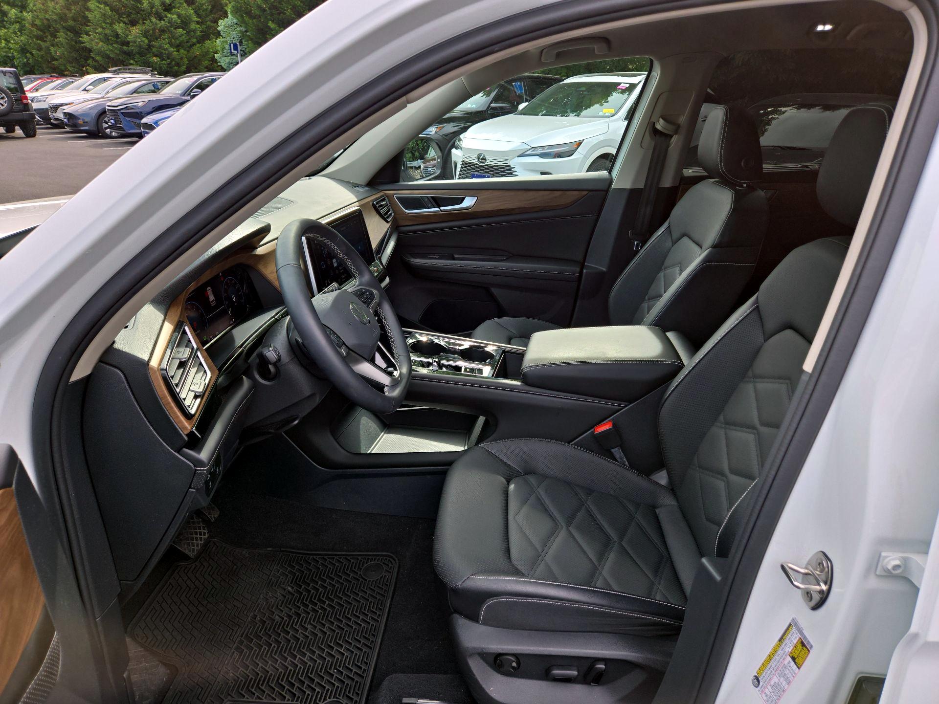 Thumbnail: 2024 Volkswagen Atlas - 9