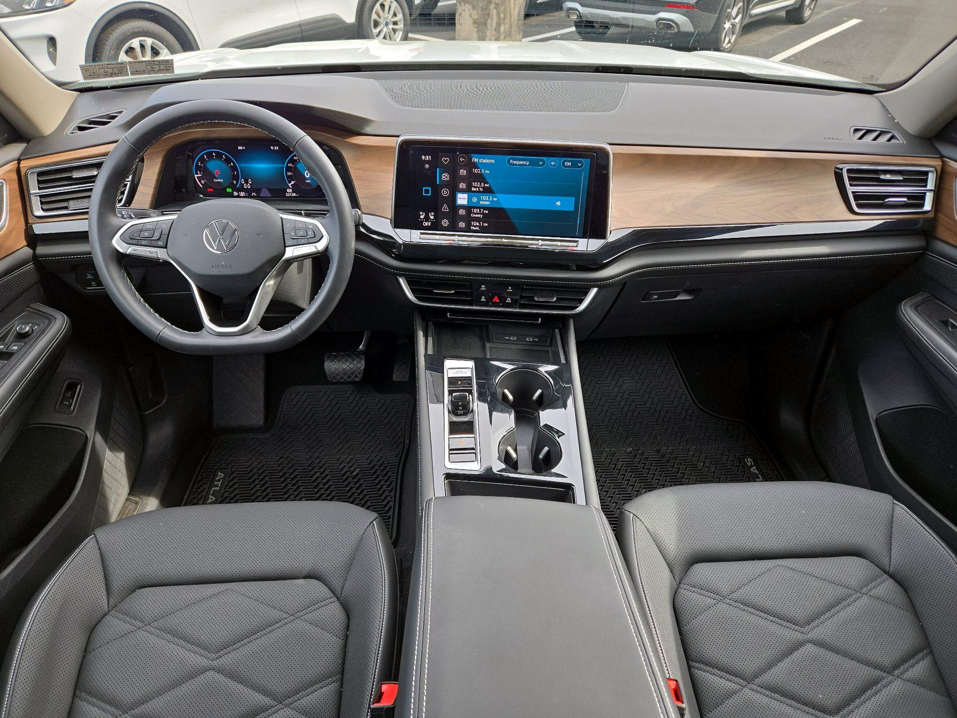 Thumbnail: 2024 Volkswagen Atlas - 8