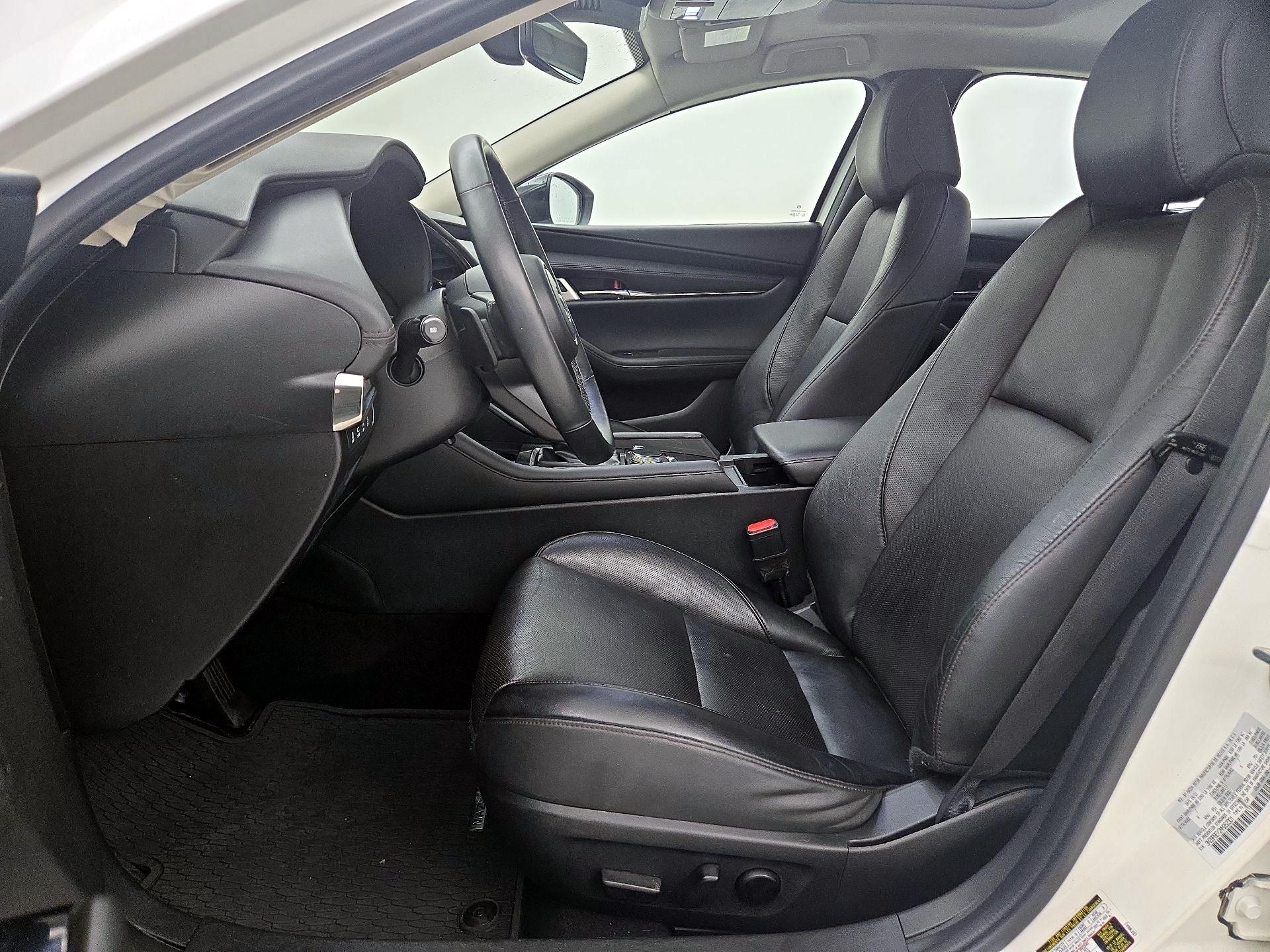 Thumbnail: 2021 Mazda Mazda3 - 11