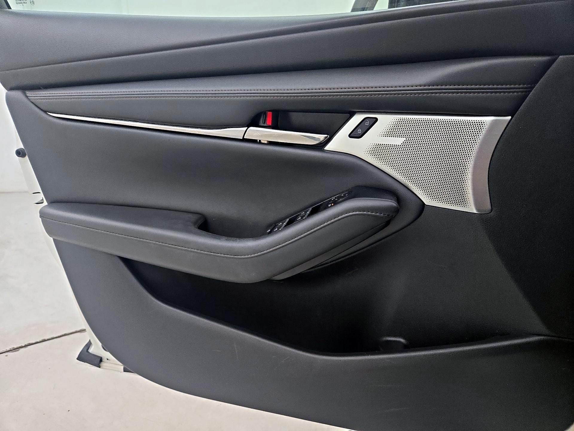 Thumbnail: 2021 Mazda Mazda3 - 12