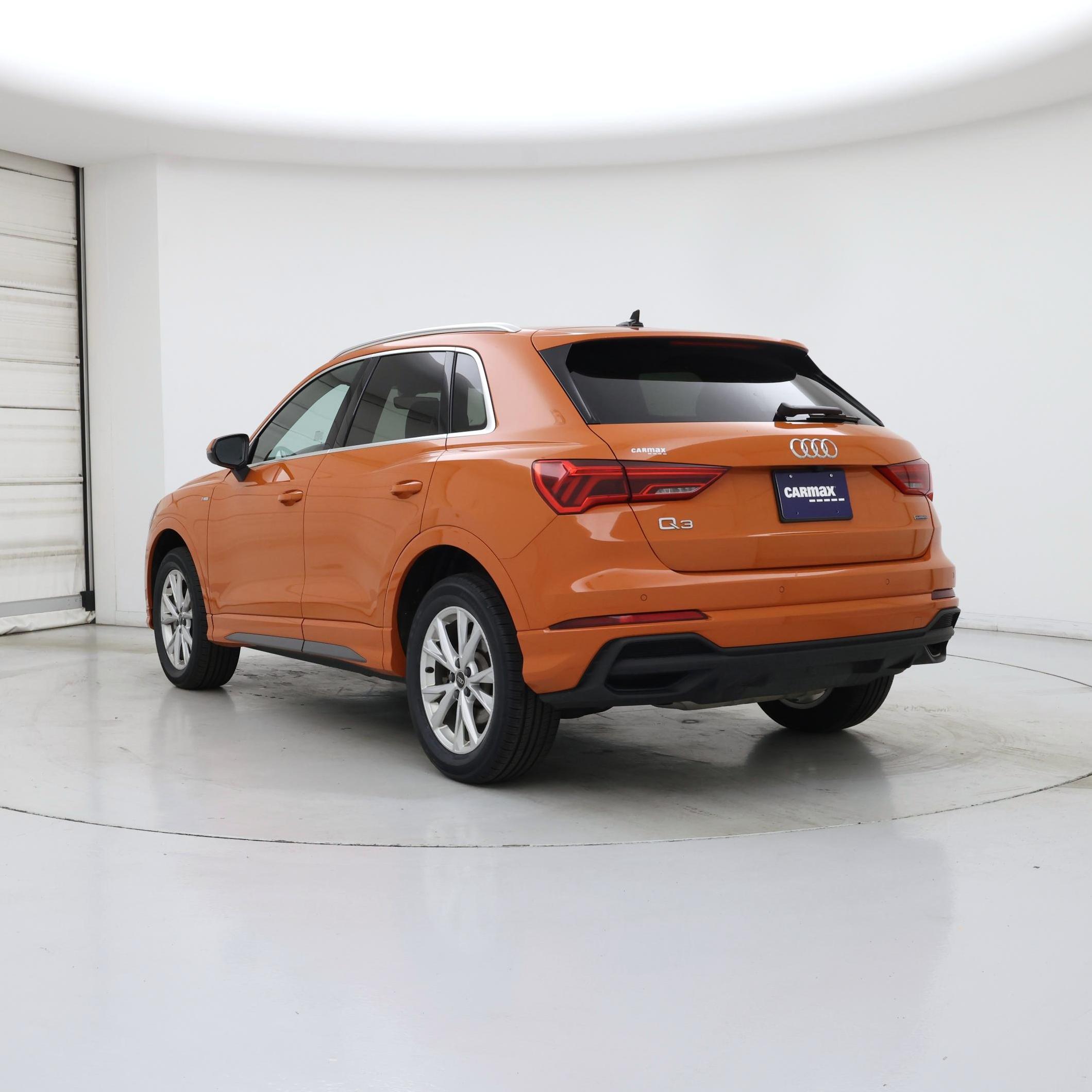 Thumbnail: 2025 Audi Q3 - 2