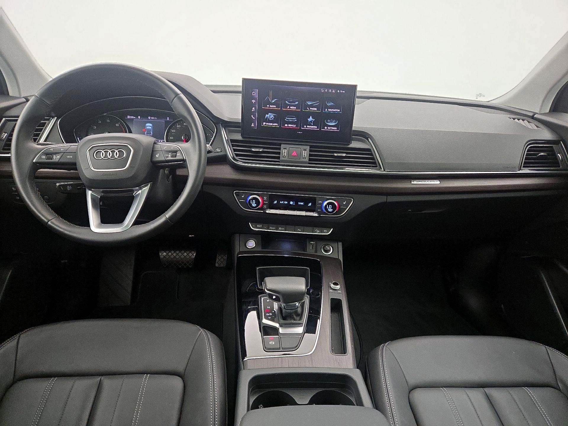 Thumbnail: 2023 Audi Q5 - 9