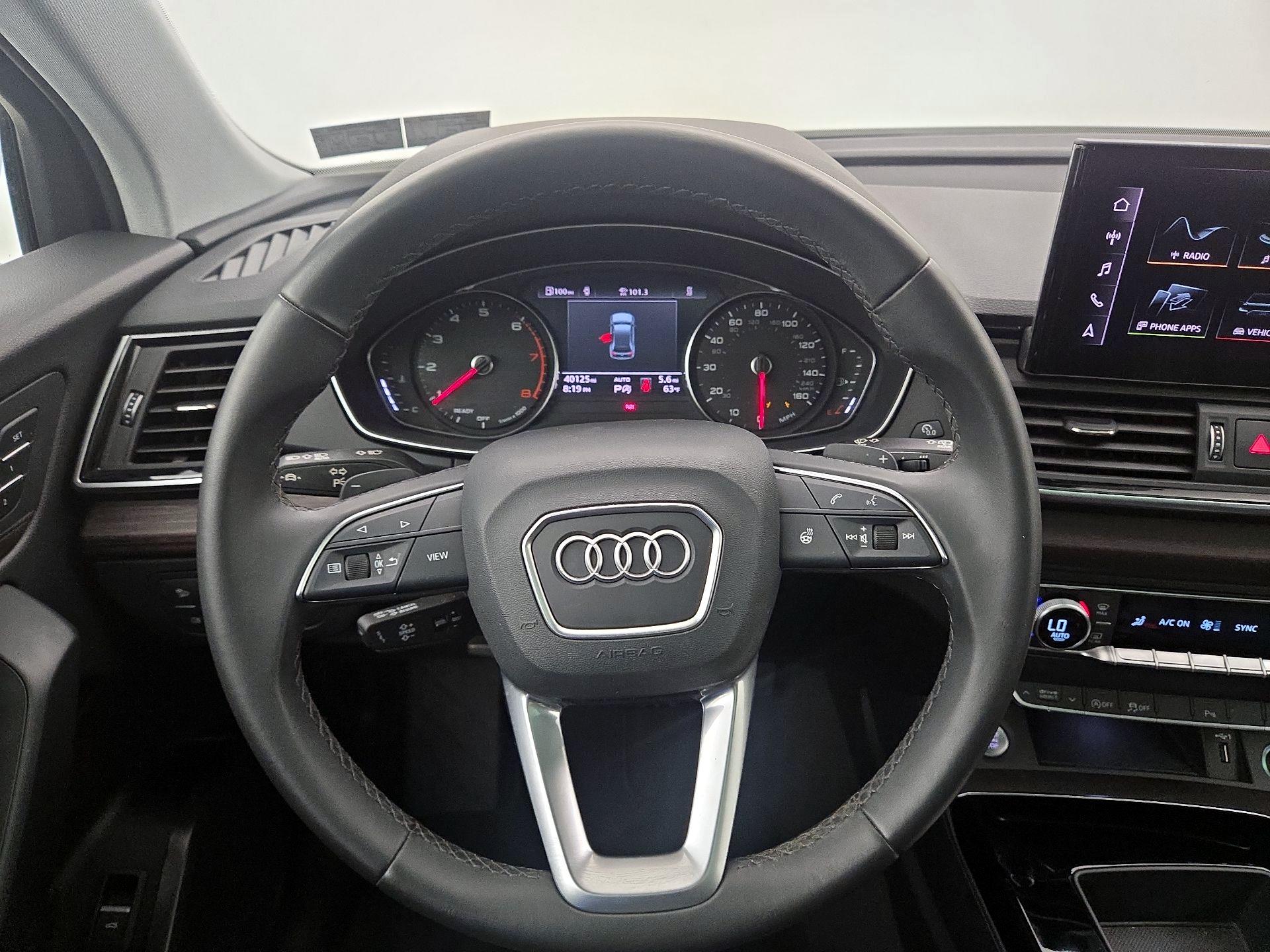 Thumbnail: 2023 Audi Q5 - 10