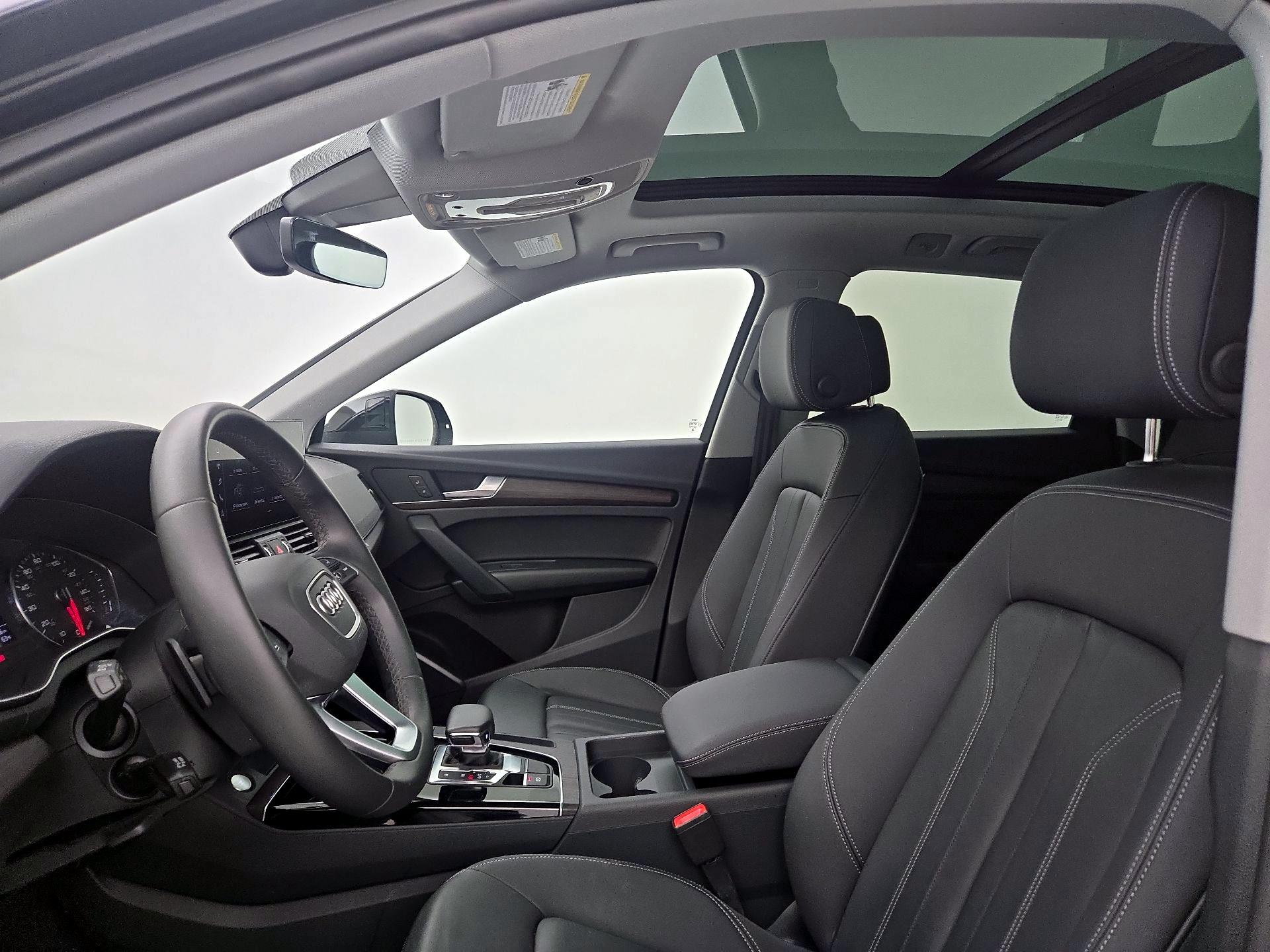 Thumbnail: 2023 Audi Q5 - 19