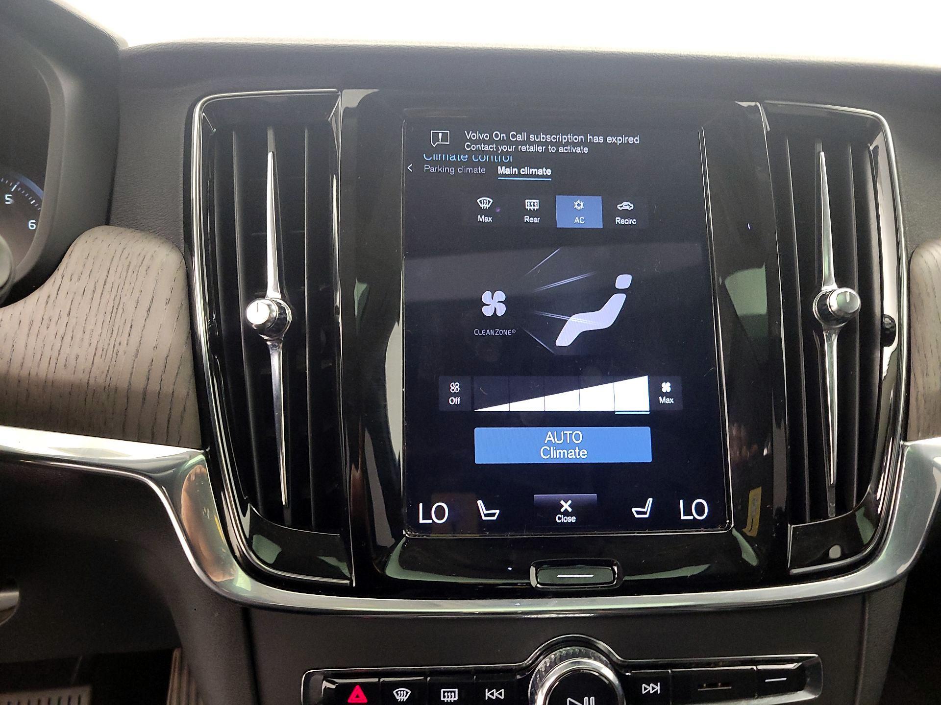 Thumbnail: 2021 Volvo S90 - 17