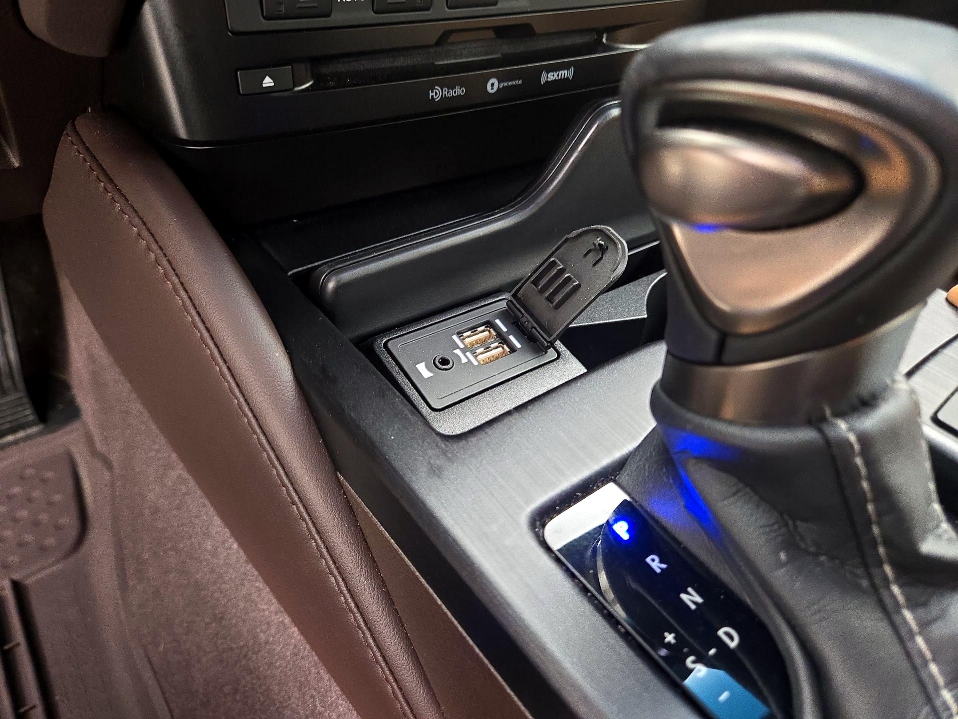 Thumbnail: 2019 Lexus ES - 18
