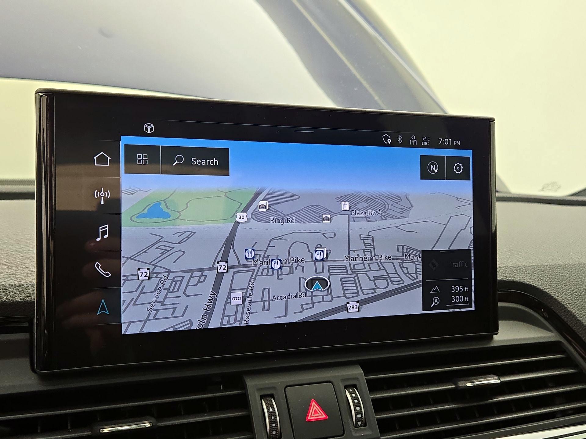 Thumbnail: 2022 Audi Q5 - 14