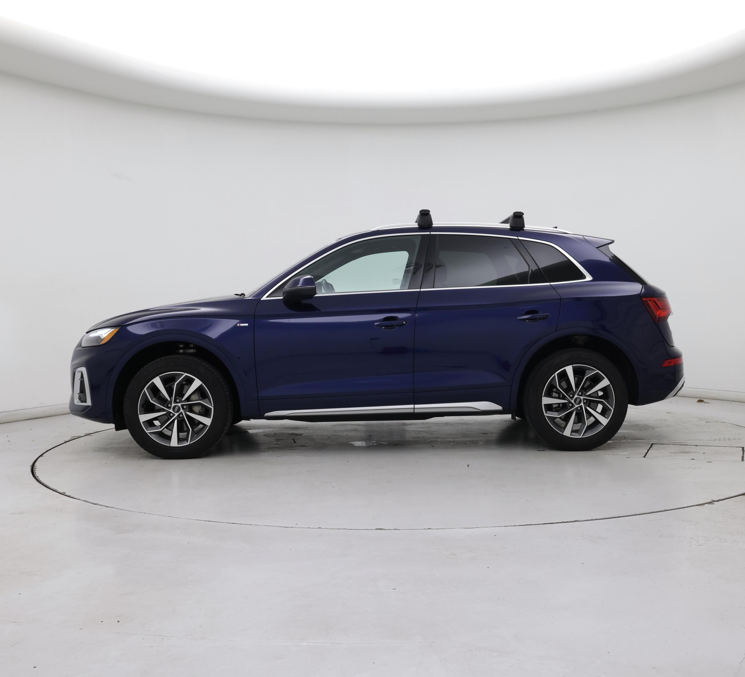 Thumbnail: 2022 Audi Q5 - 3