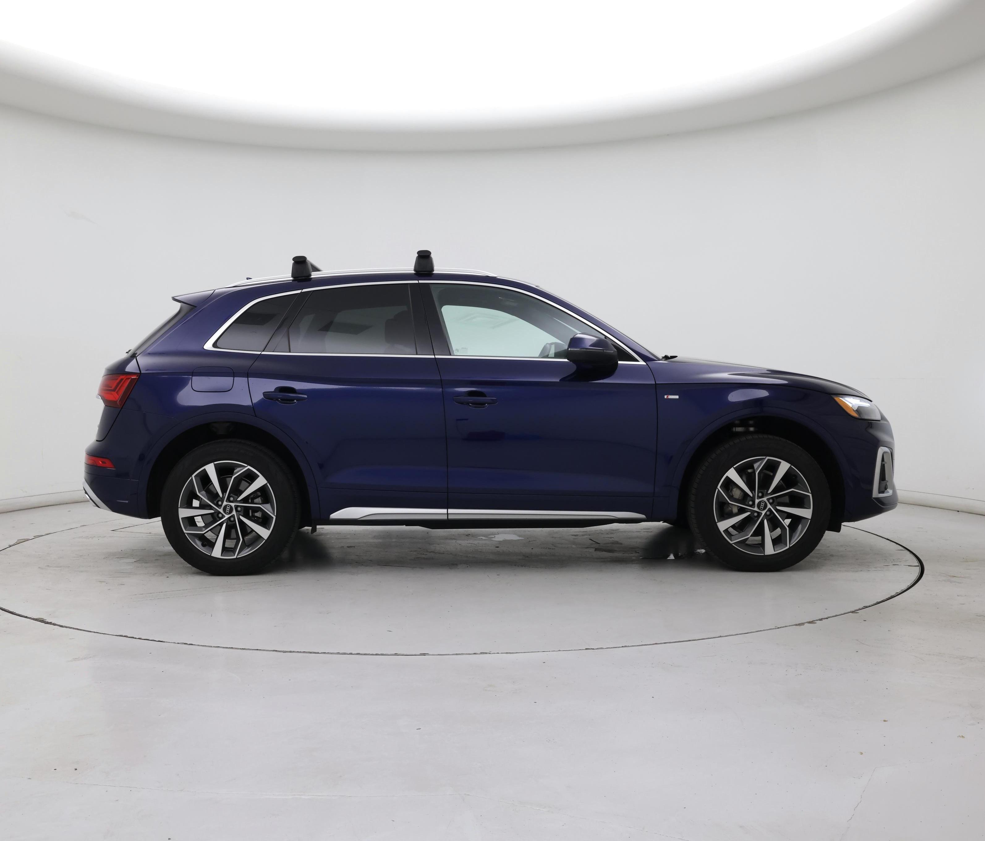 Thumbnail: 2022 Audi Q5 - 7