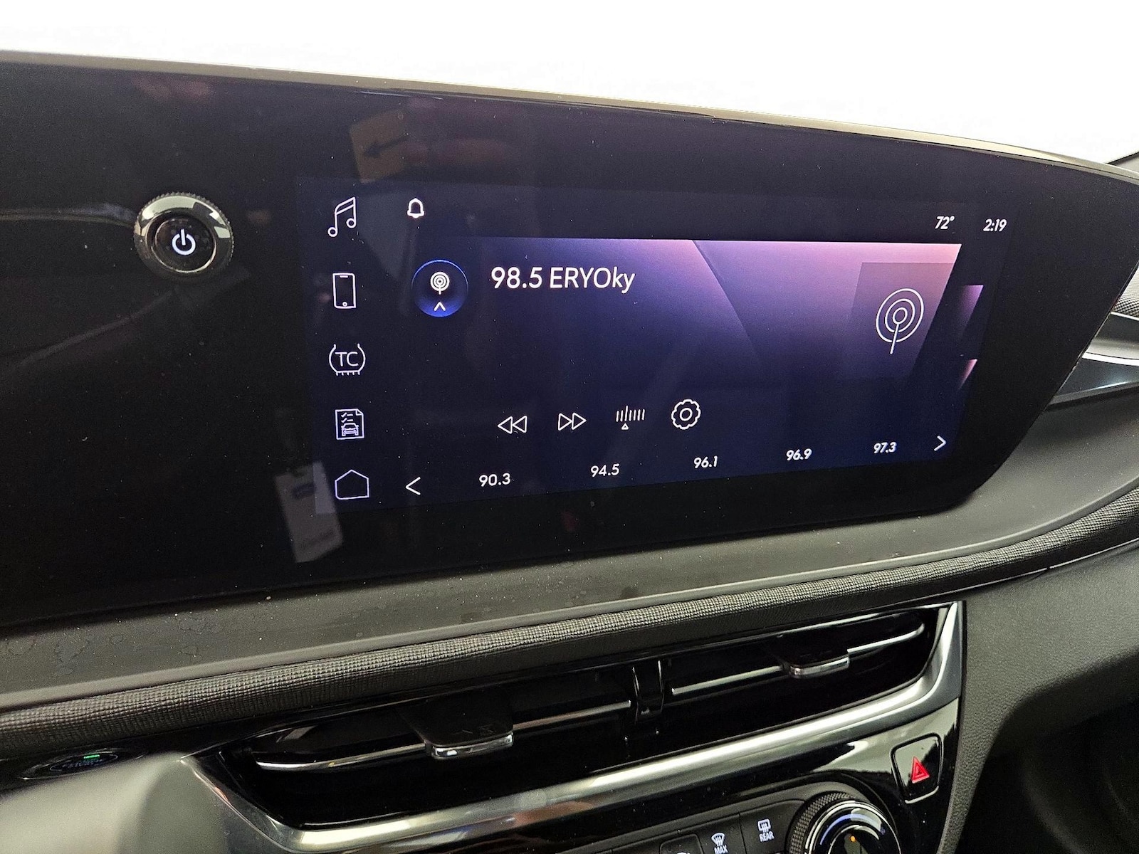 2024 Buick Envista Sport Touring - Photo 16