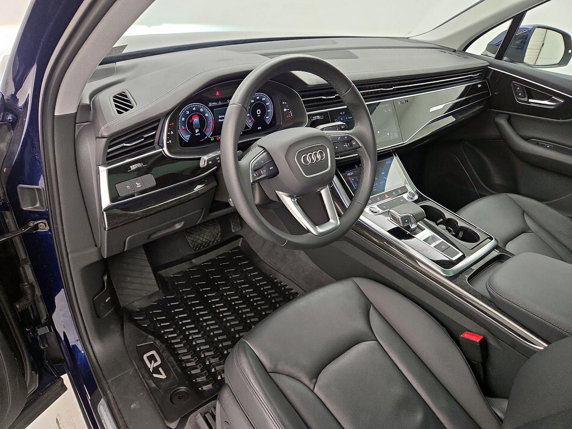Thumbnail: 2023 Audi Q7 - 11