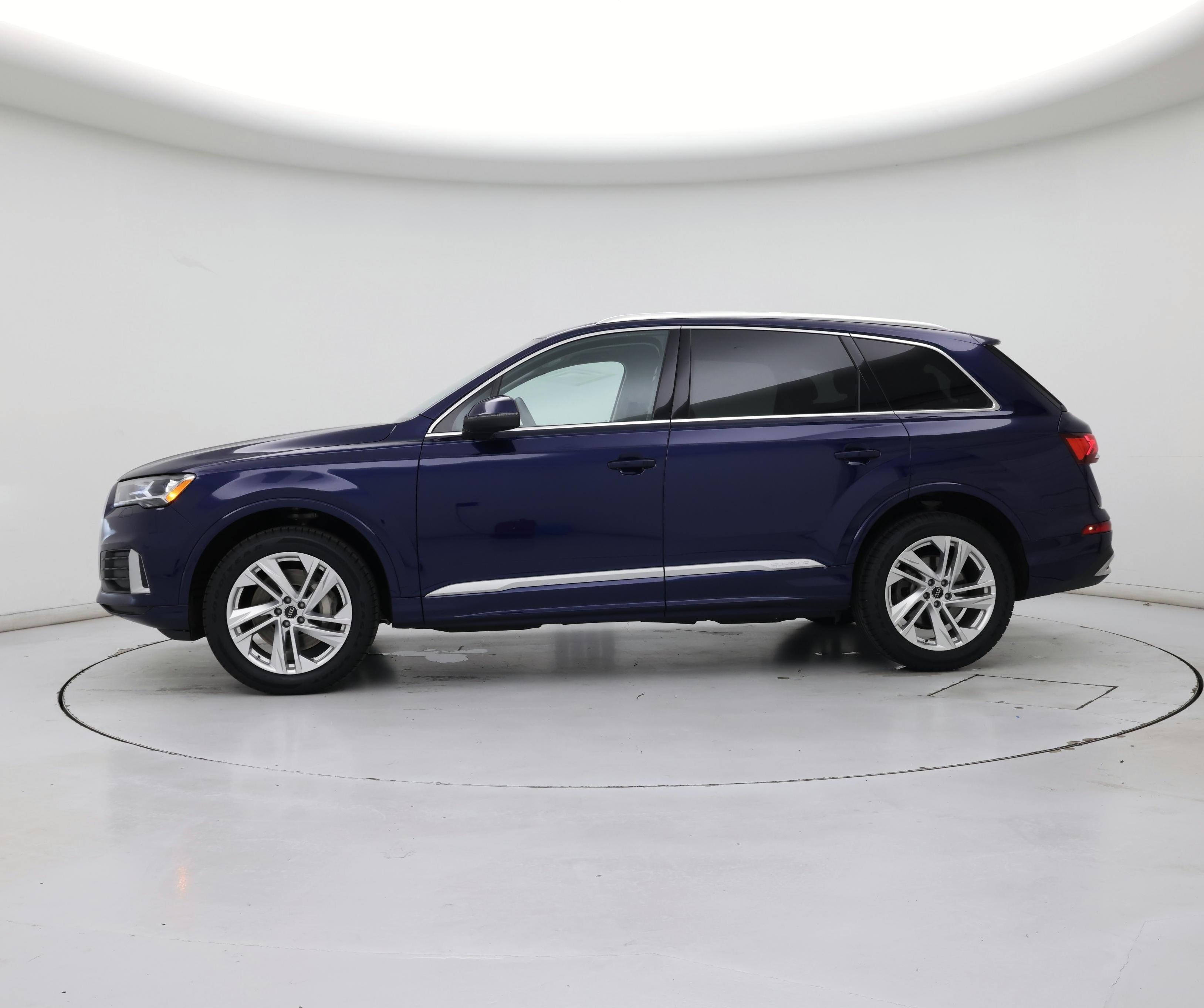 Thumbnail: 2023 Audi Q7 - 3