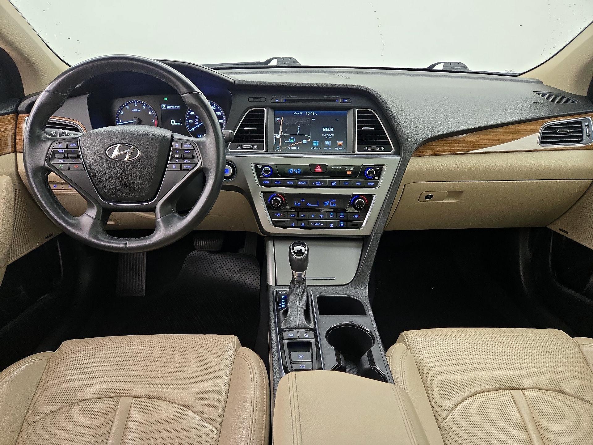 Thumbnail: 2015 Hyundai Sonata - 9