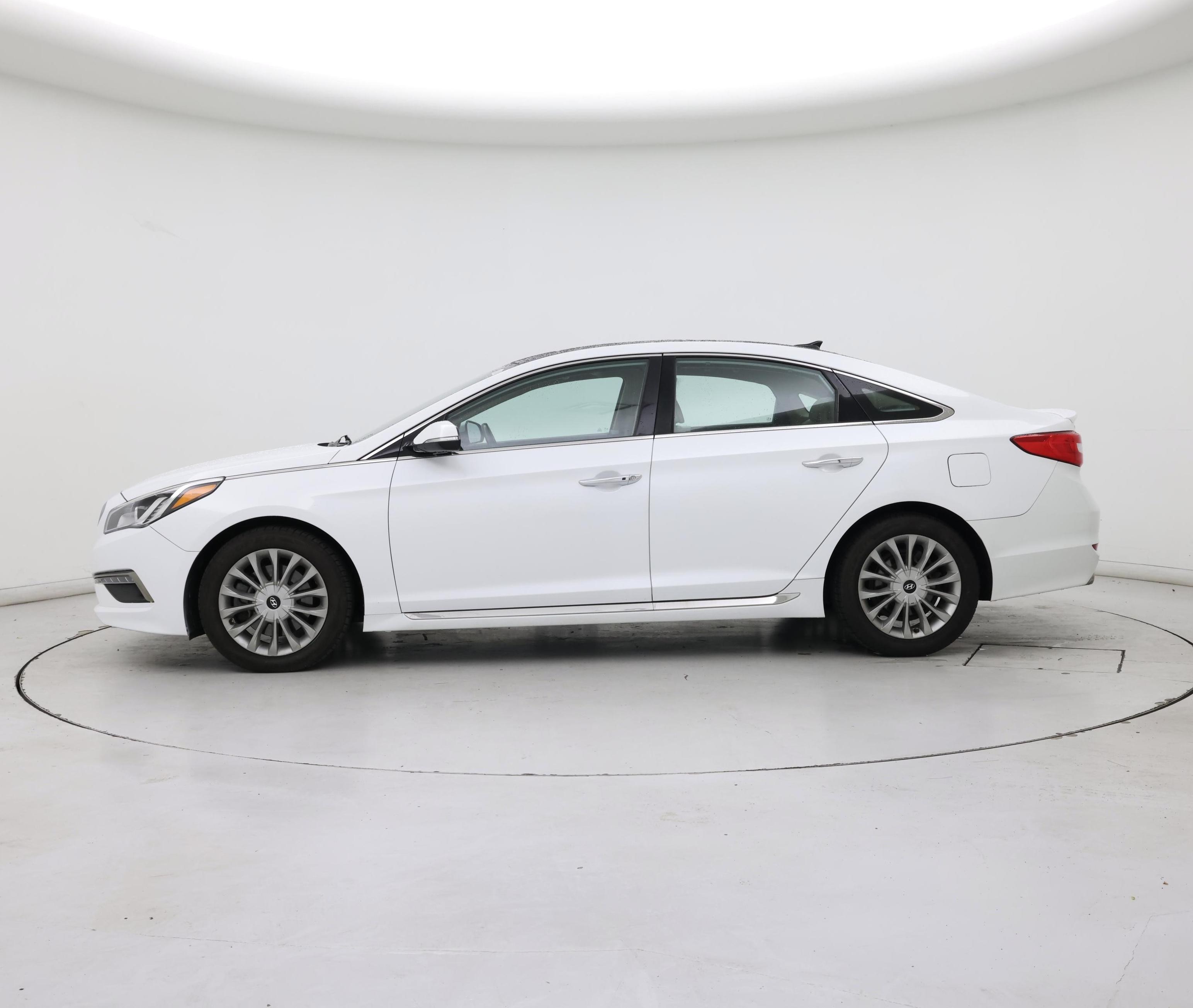 Thumbnail: 2015 Hyundai Sonata - 3