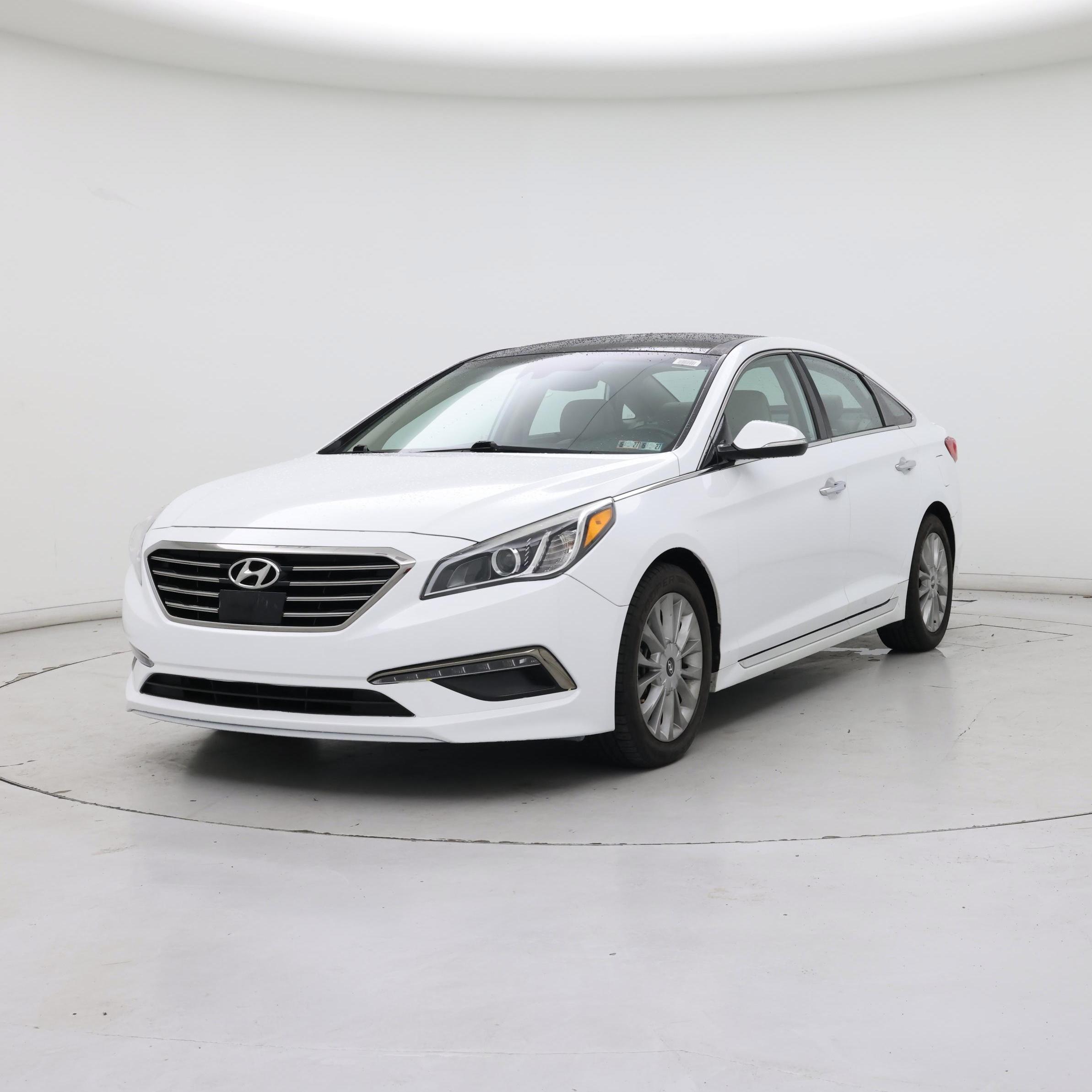 Thumbnail: 2015 Hyundai Sonata - 4