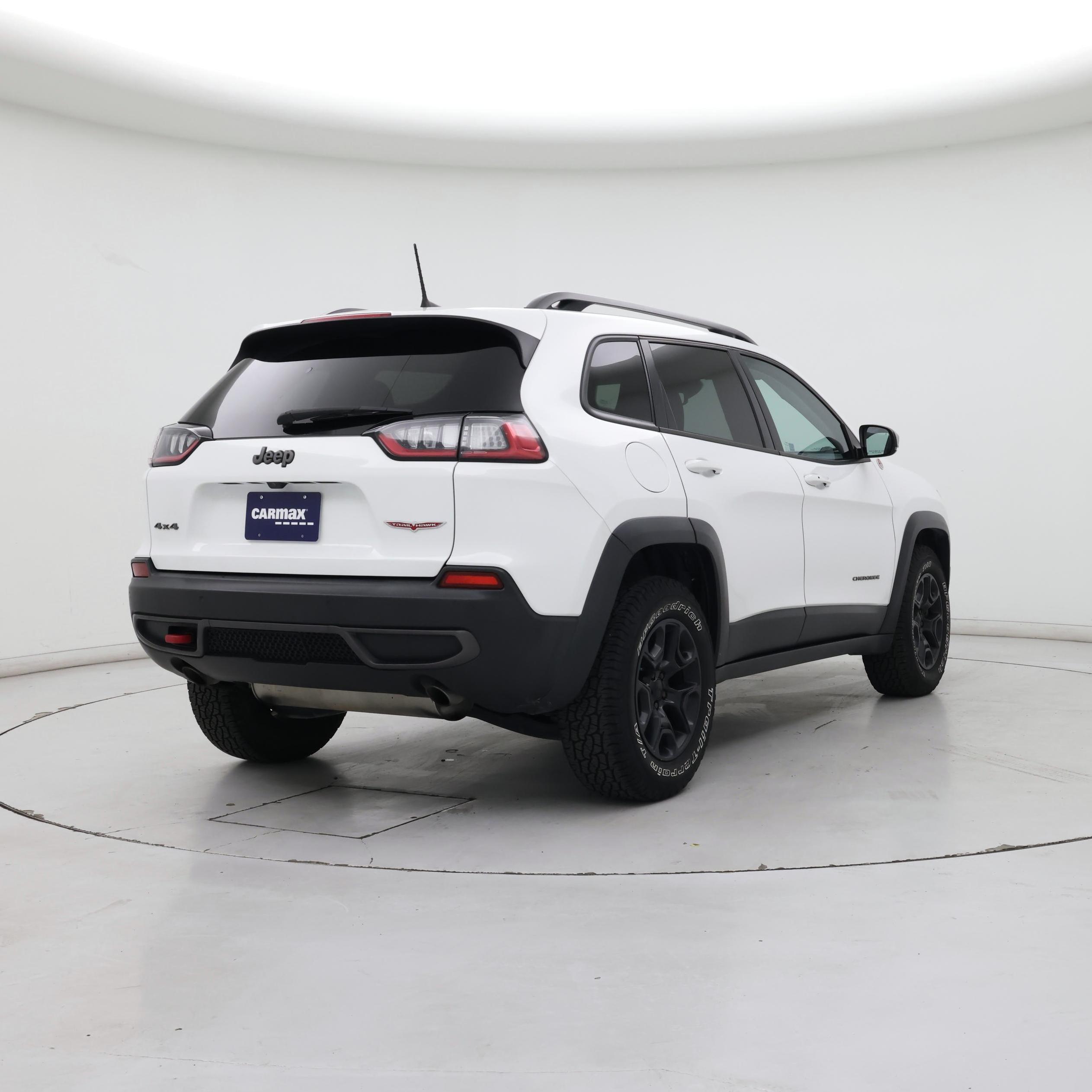 Thumbnail: 2021 Jeep Cherokee - 8