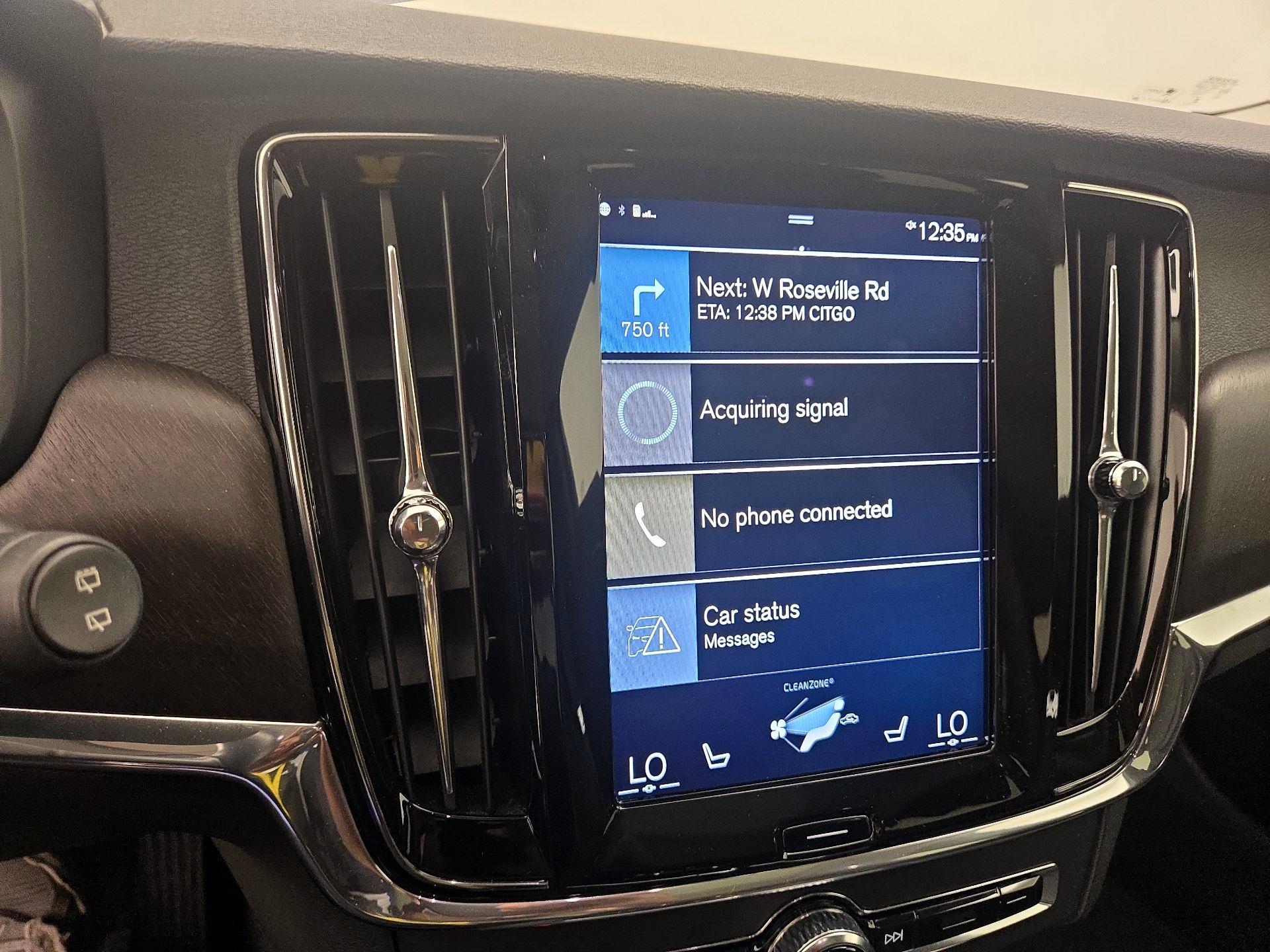Thumbnail: 2018 Volvo V90 - 15