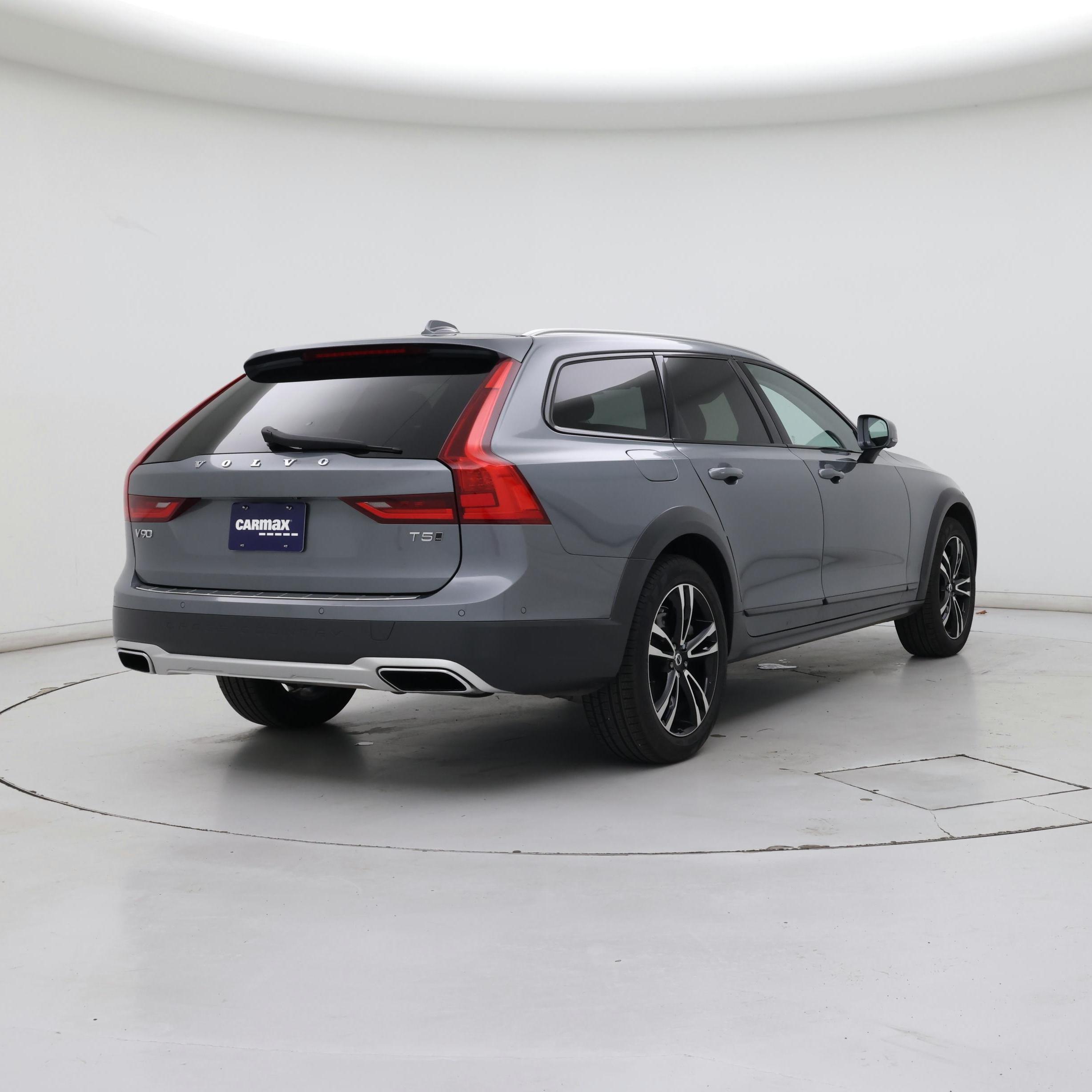 Thumbnail: 2018 Volvo V90 - 8