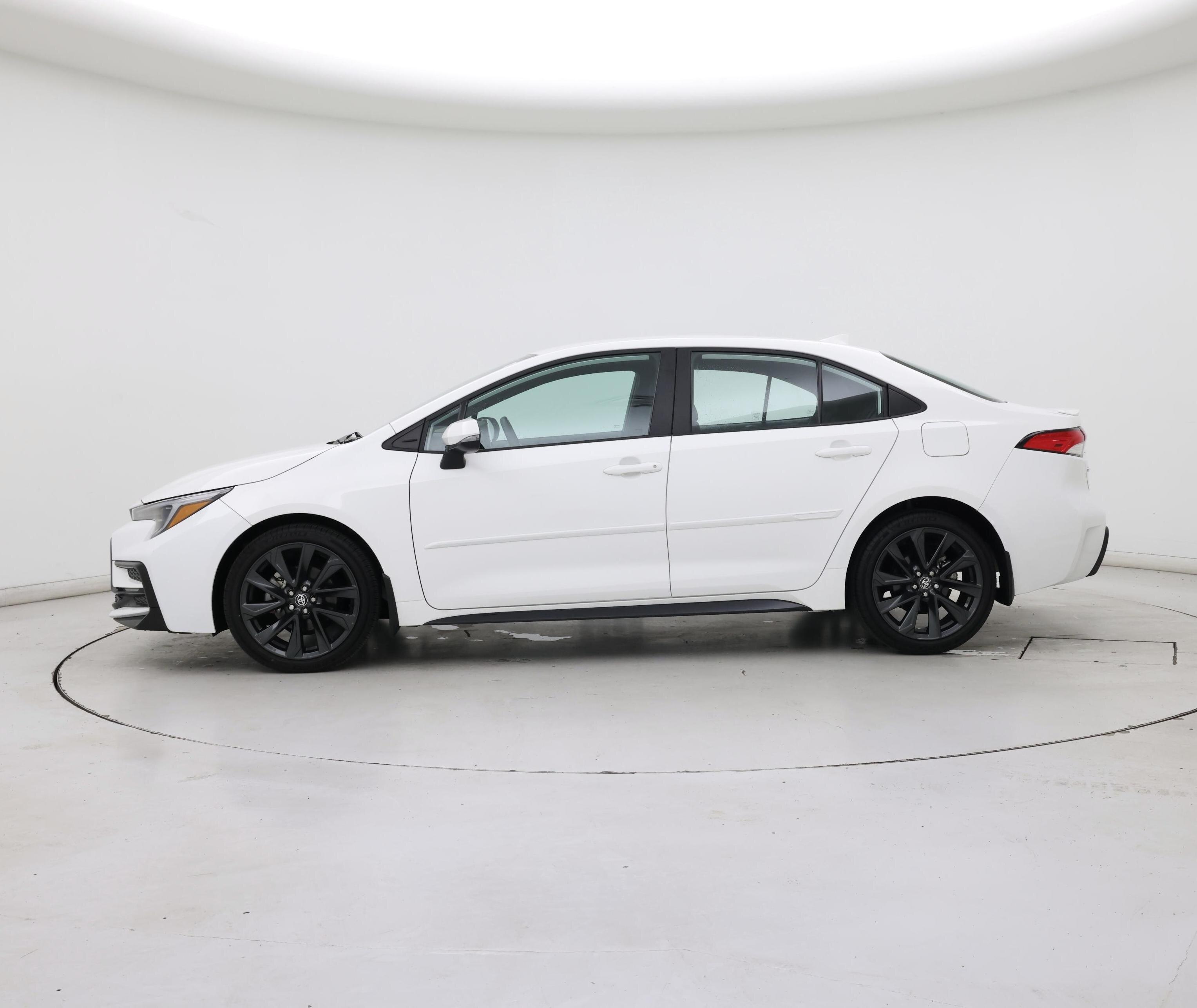Thumbnail: 2024 Toyota Corolla - 3
