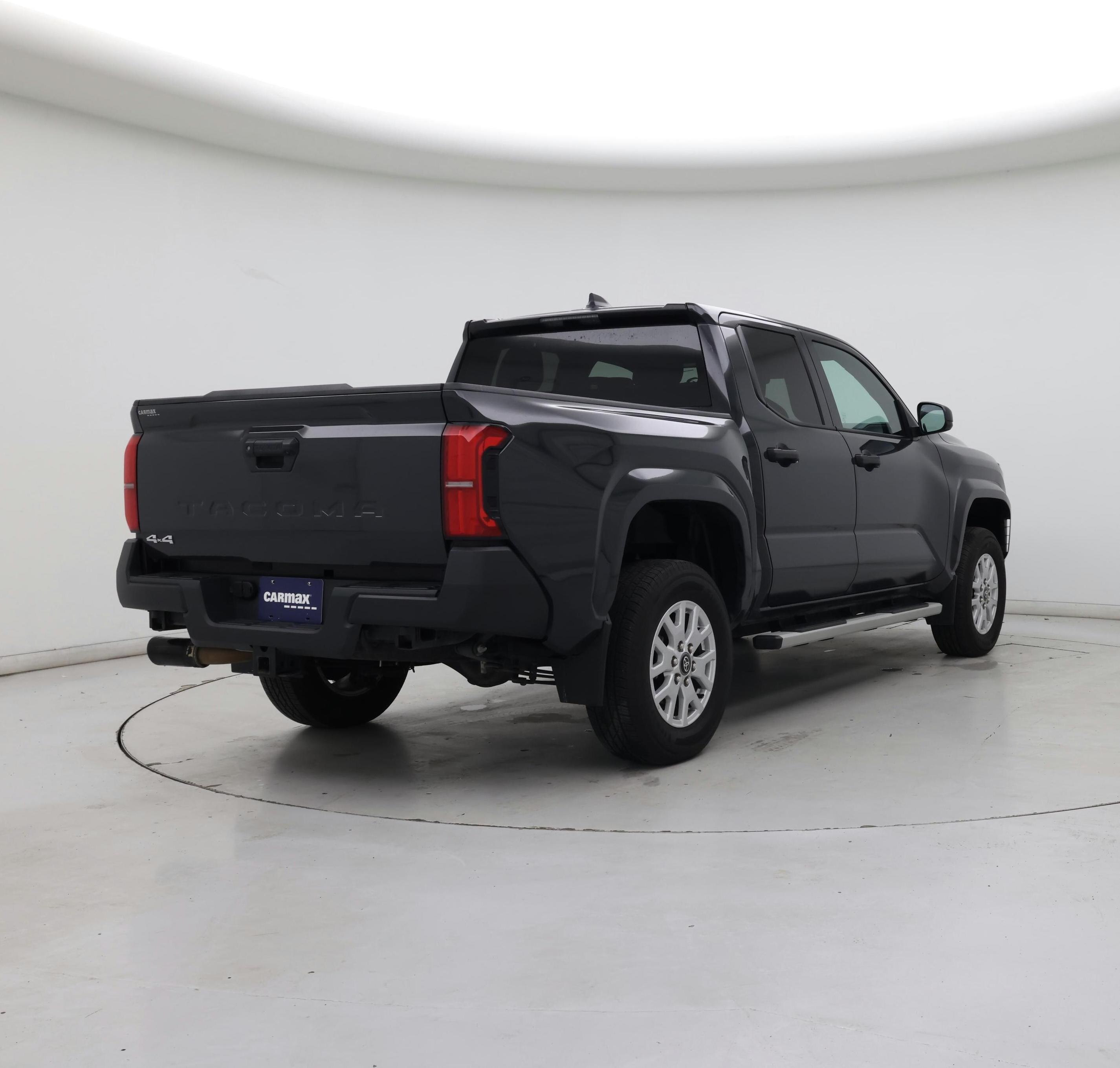 Thumbnail: 2024 Toyota Tacoma - 8